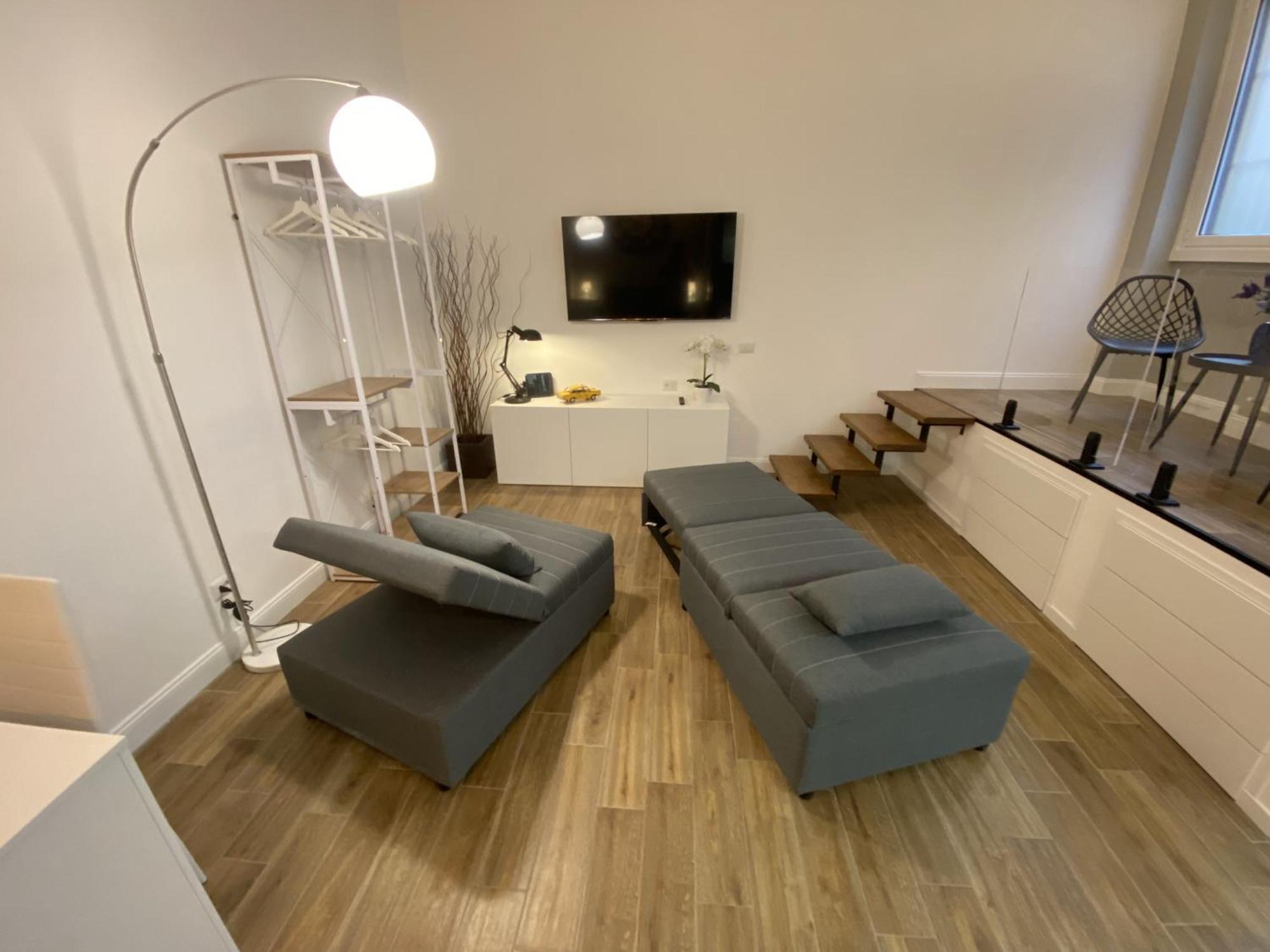 Loft 18a - Casa Con Ingresso Indipendente E Parcheggio Gratuito *