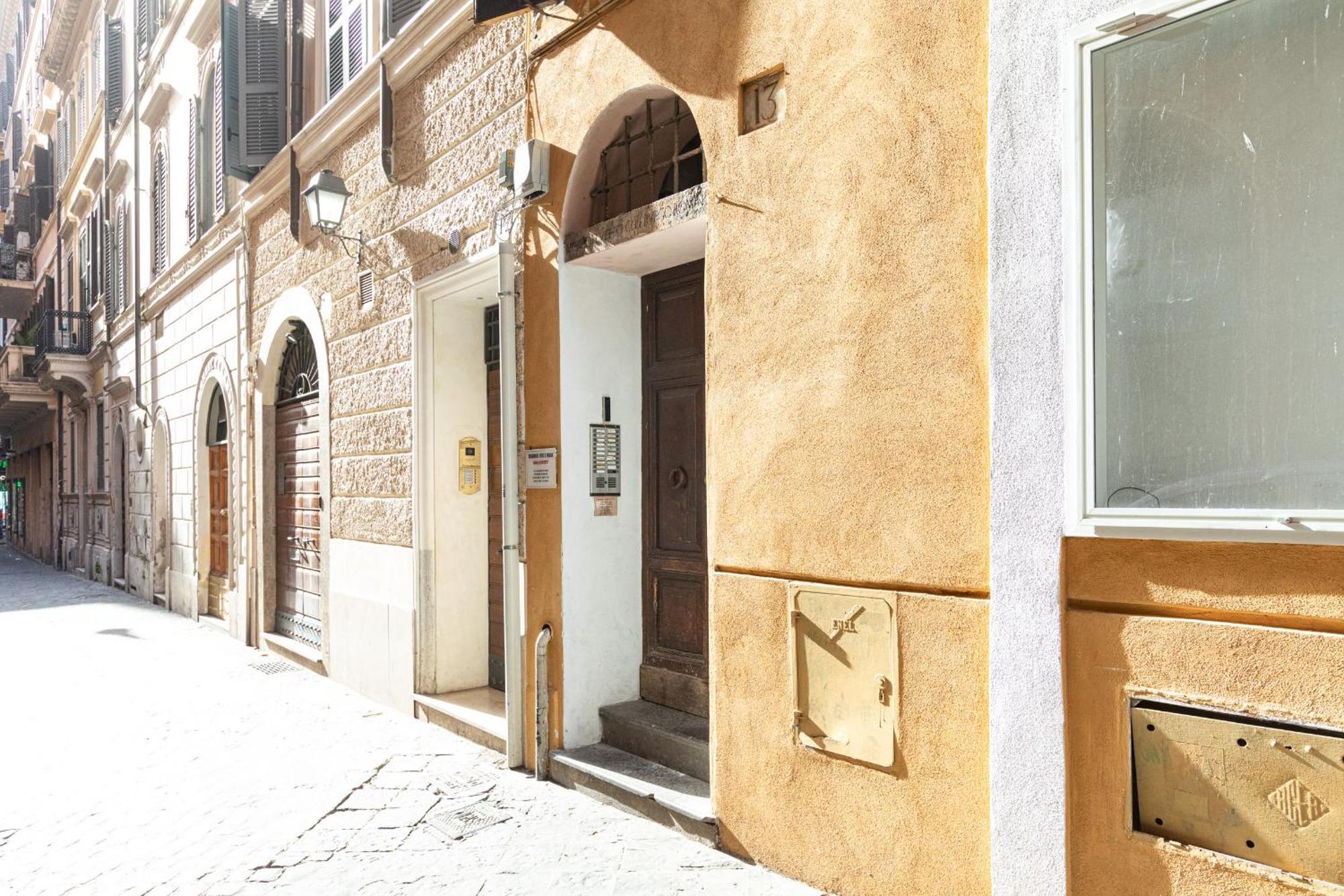 Collection Spanish Steps - Collection Apartment