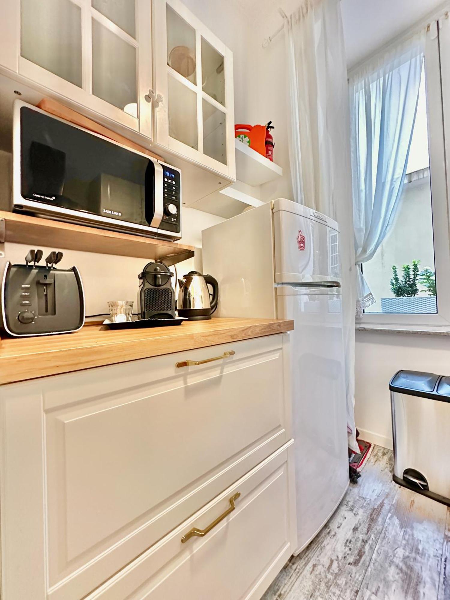 Vacanze Romane Colosseum Apartamento *
