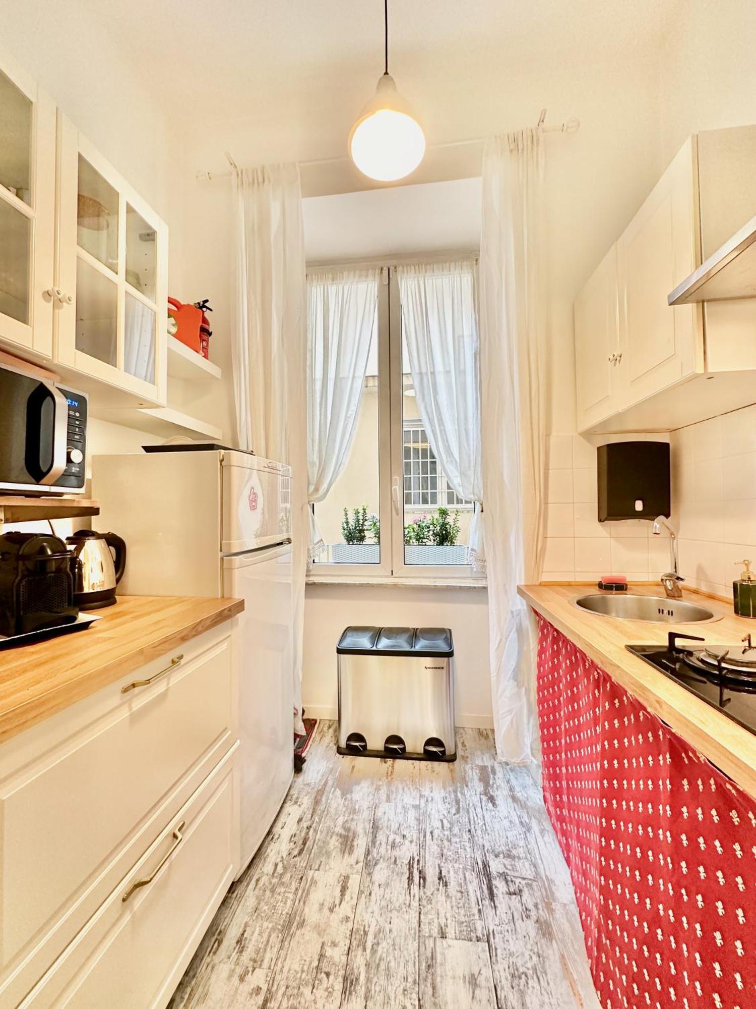 Vacanze Romane Colosseum Apartamento *