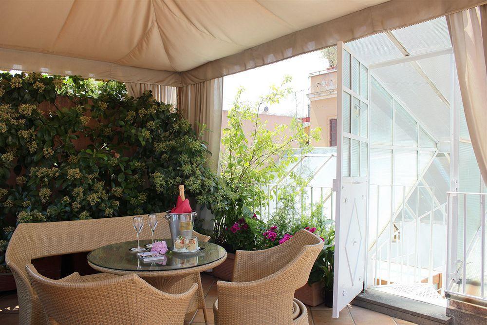 San Carlo Roma