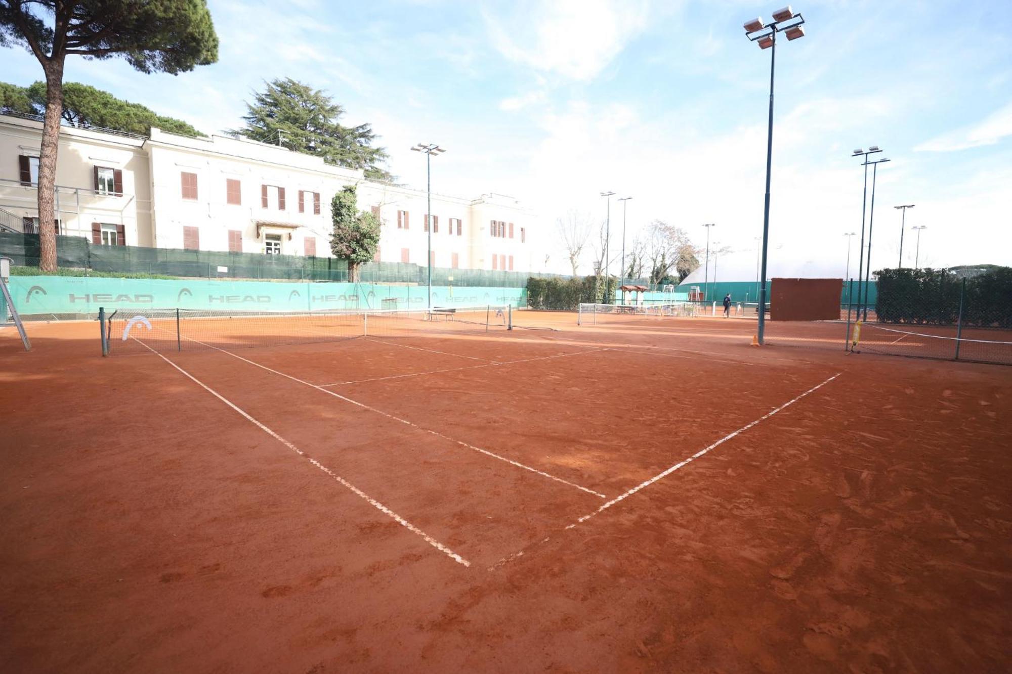 Hotell Lh Excel Montemario