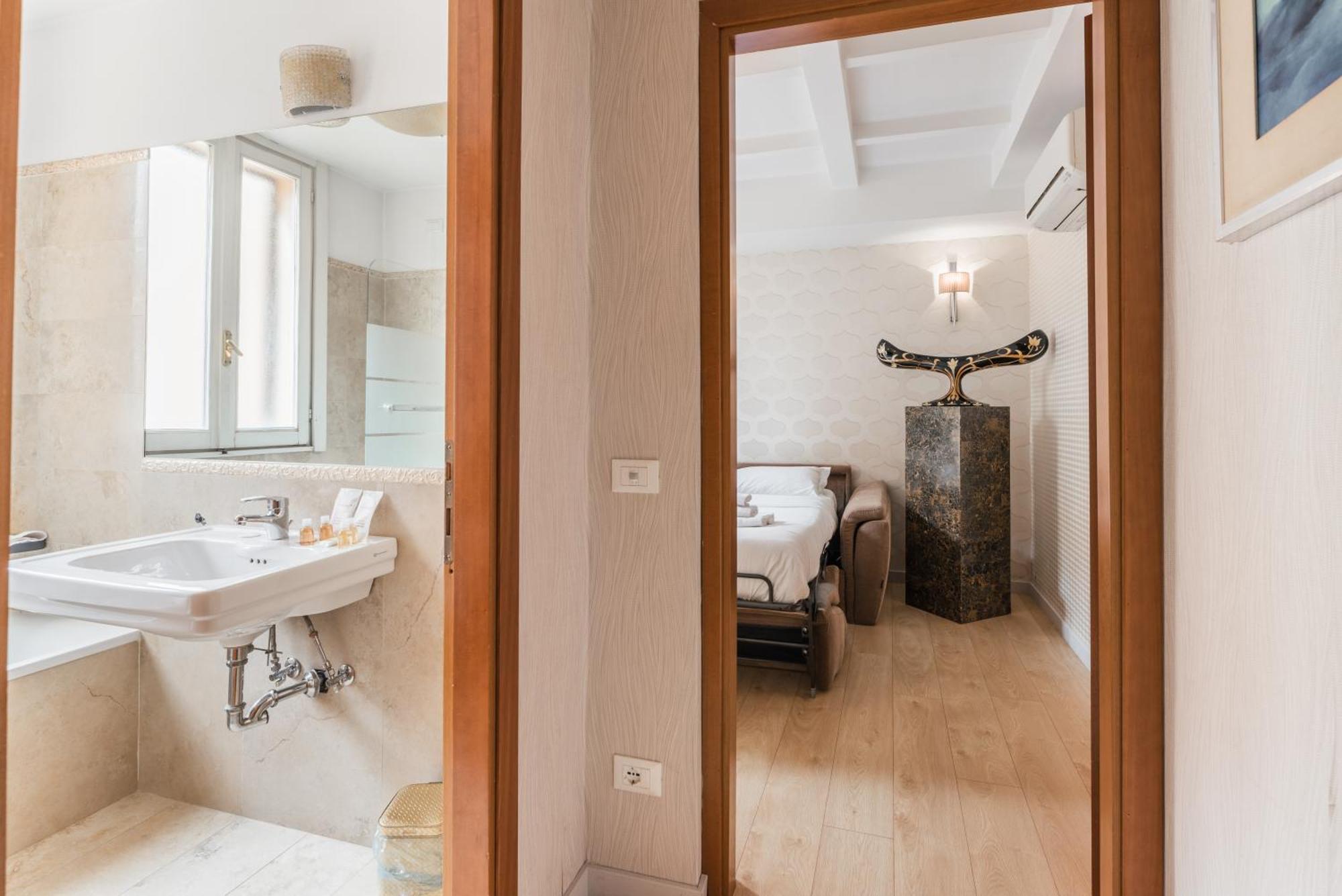 Penthouse - Private Rom