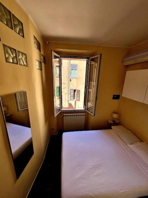 Apartamento Colosseo -termini Elegante Loft 5 Stelle Roma