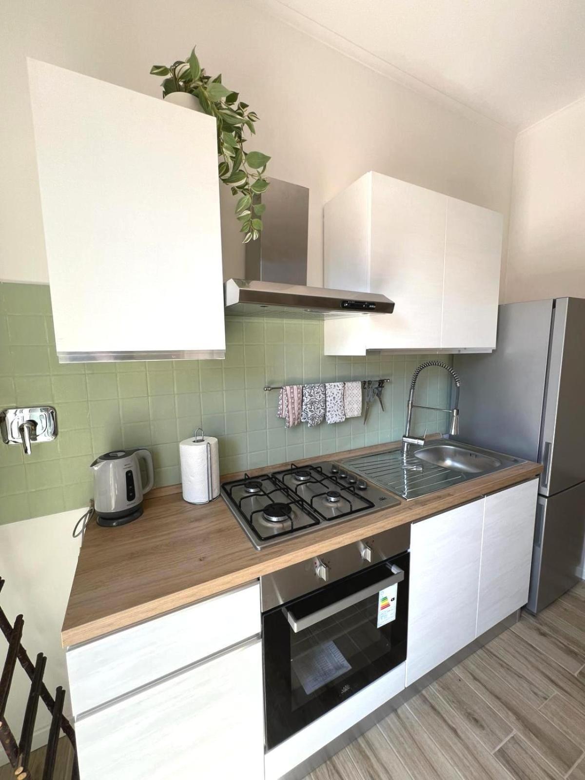 Delizioso A 5 Minuti Dalla Metro A Apartamento Roma