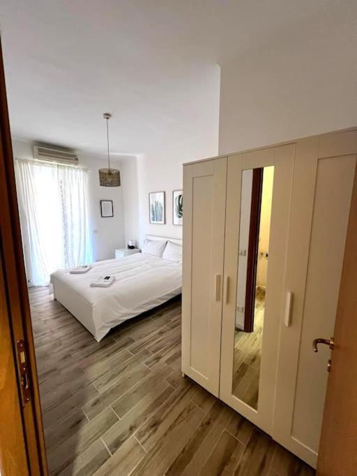Delizioso A 5 Minuti Dalla Metro A Apartamento *