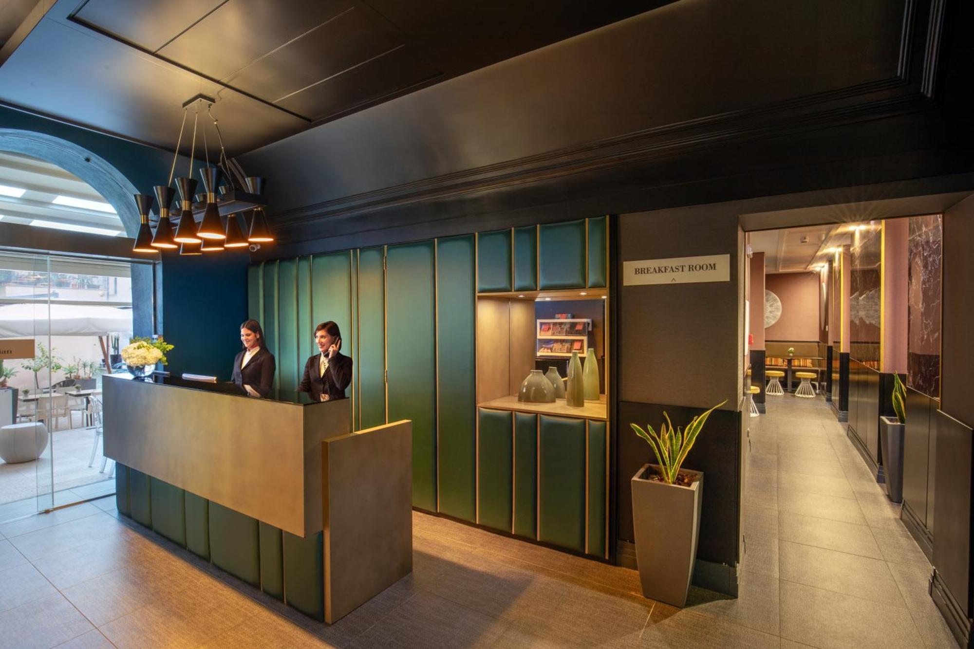 The Guardian Hotell