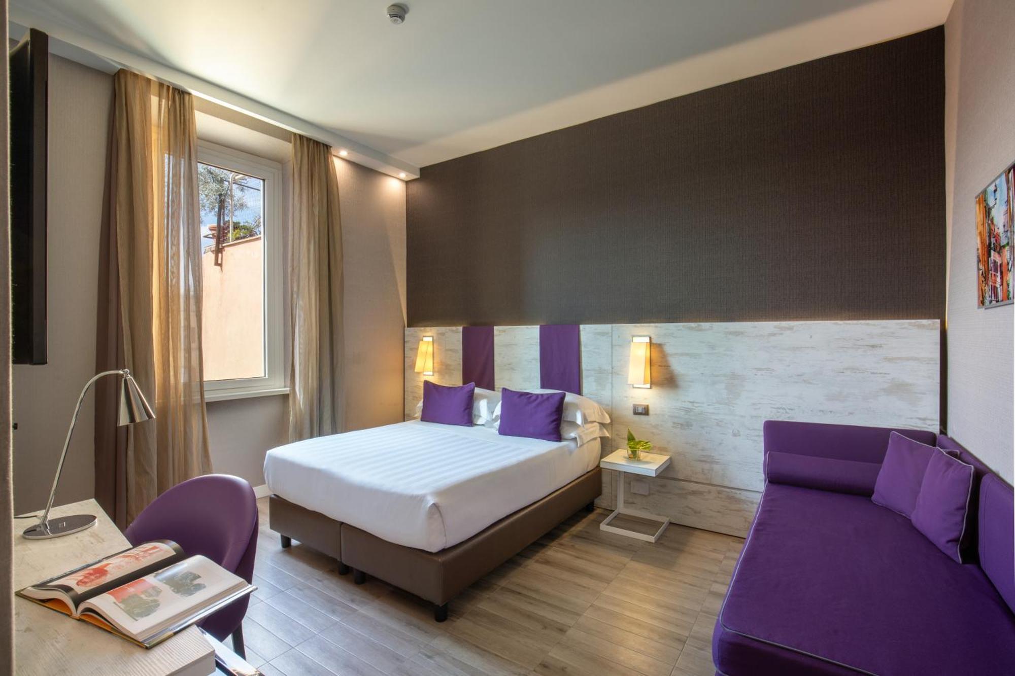 Hotell The Guardian 4*