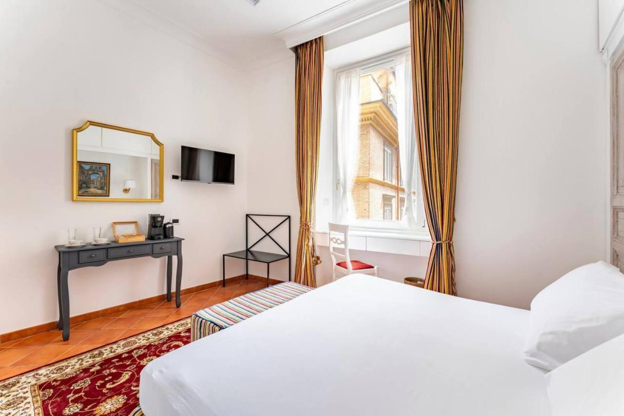 Fori Imperiali Luxe Mansion Gjestgiverier *