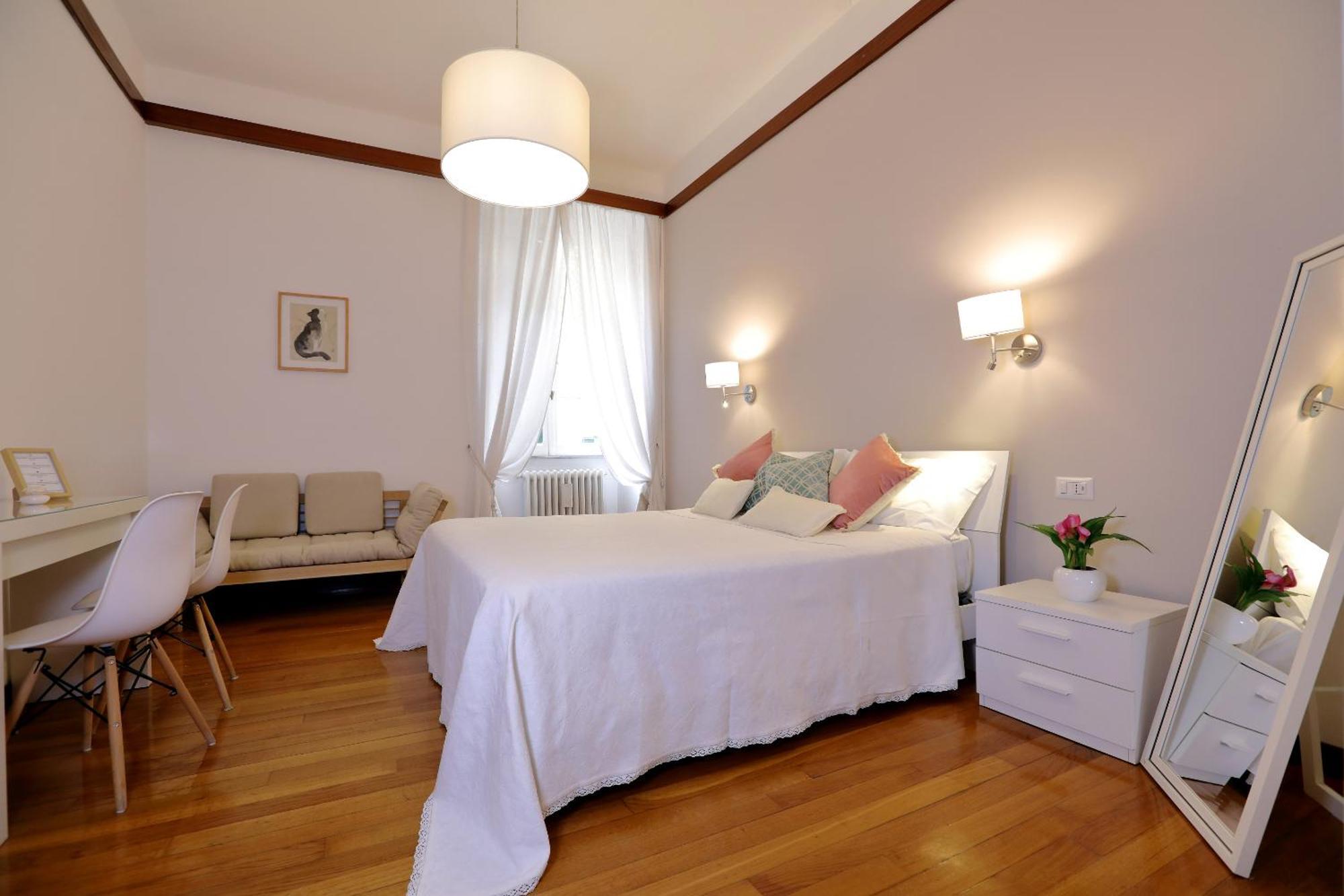 Tata Bed and breakfast