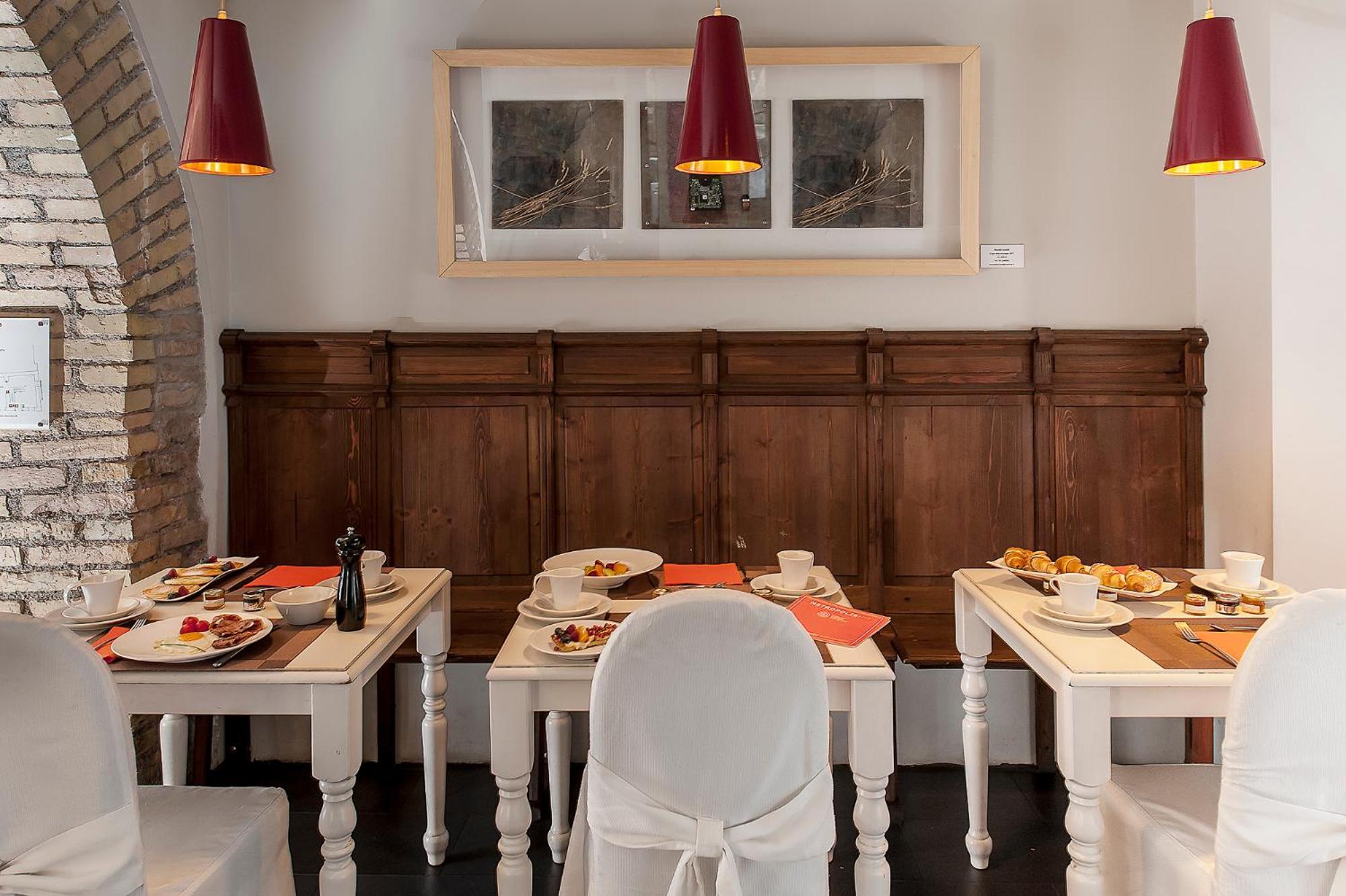 Hotell Metropolis - Di Charme 4*