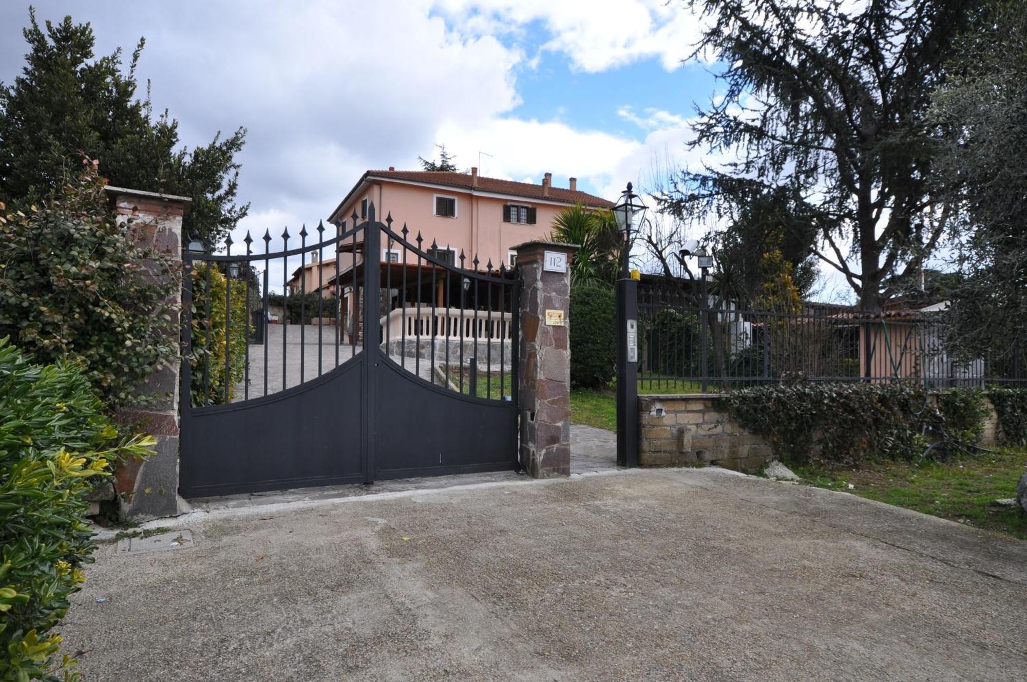 Gjestgiverier Casale De Santis Roma