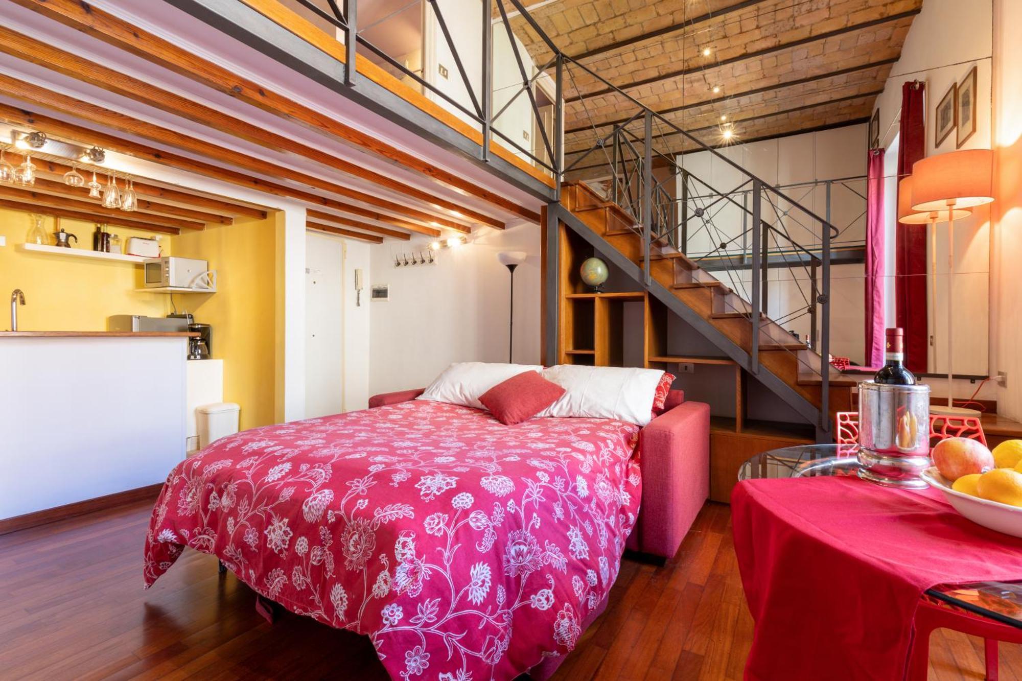 Colosseum Romantic Loft * Roma