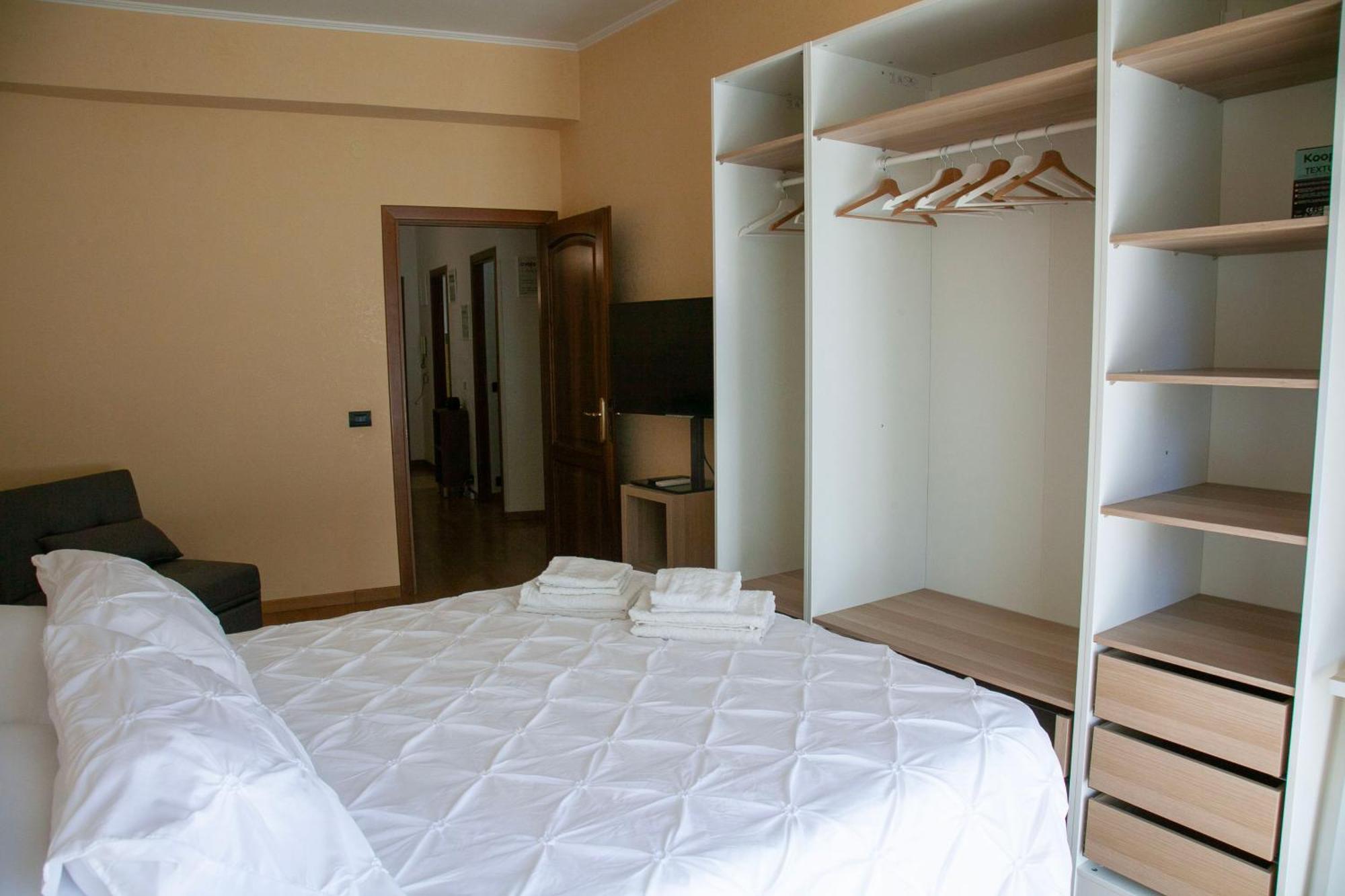 Romamo Sogliano4 Apartamento *