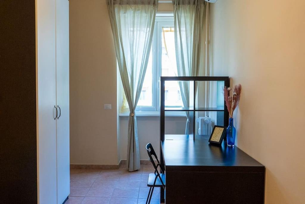 Apartment 1min From Metro Large And Quiet