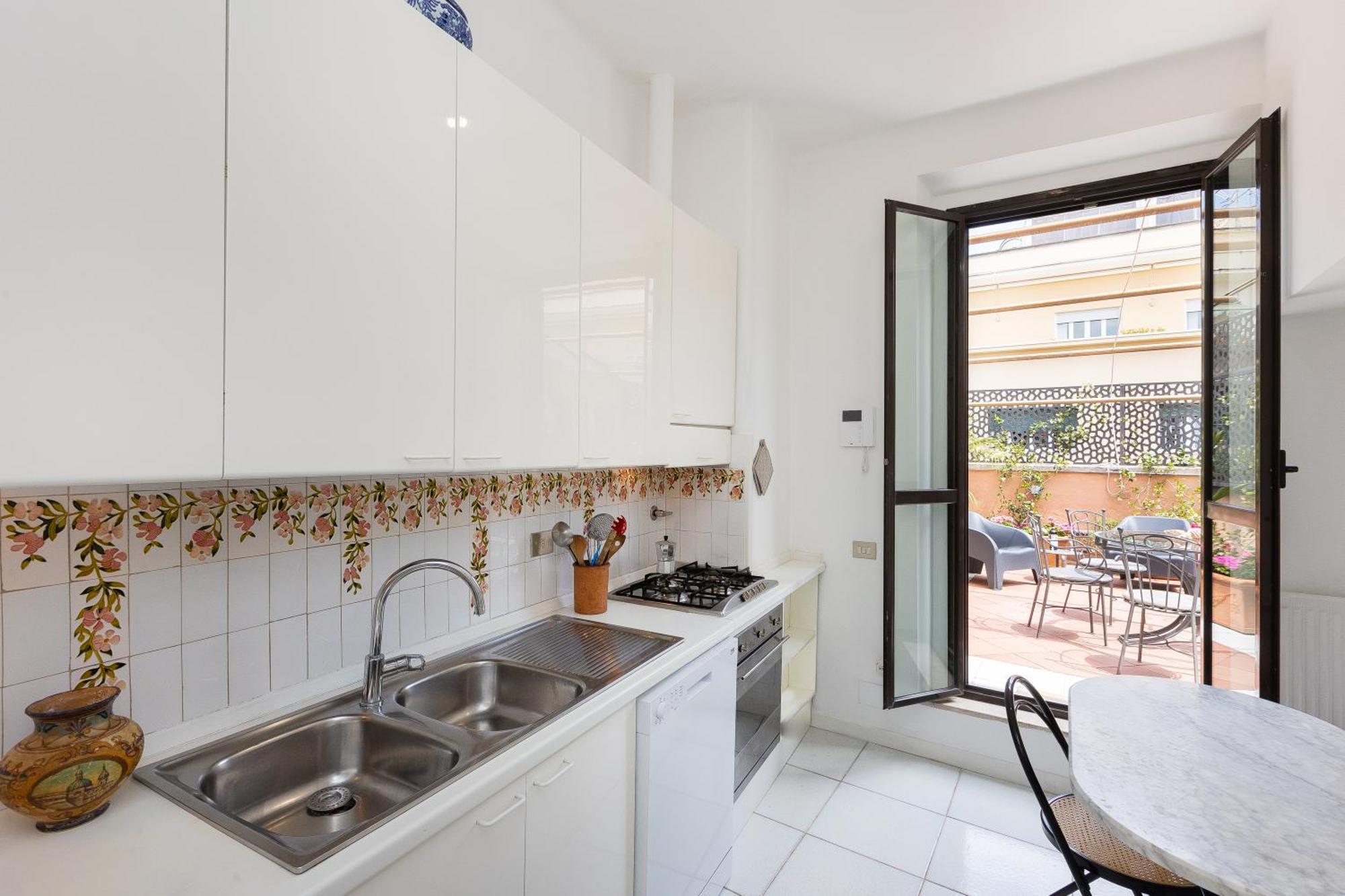 Tre Lune Penthouse By In * Roma