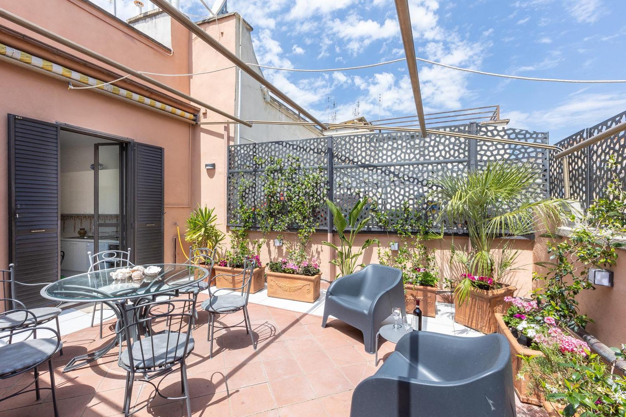 Tre Lune Penthouse By In Apartamento Roma