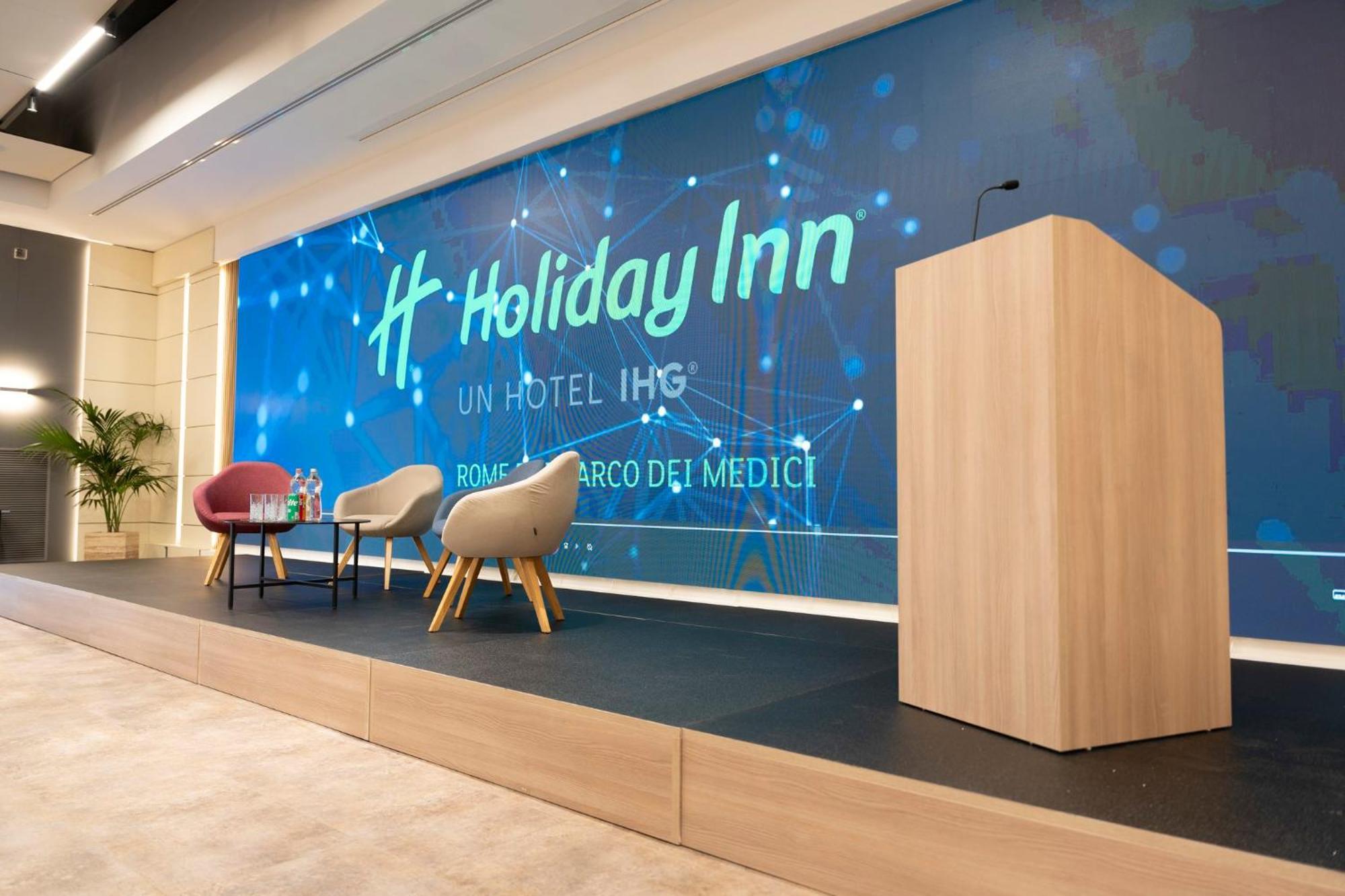 - Eur Parco Dei Medici By Ihg Hotell Roma