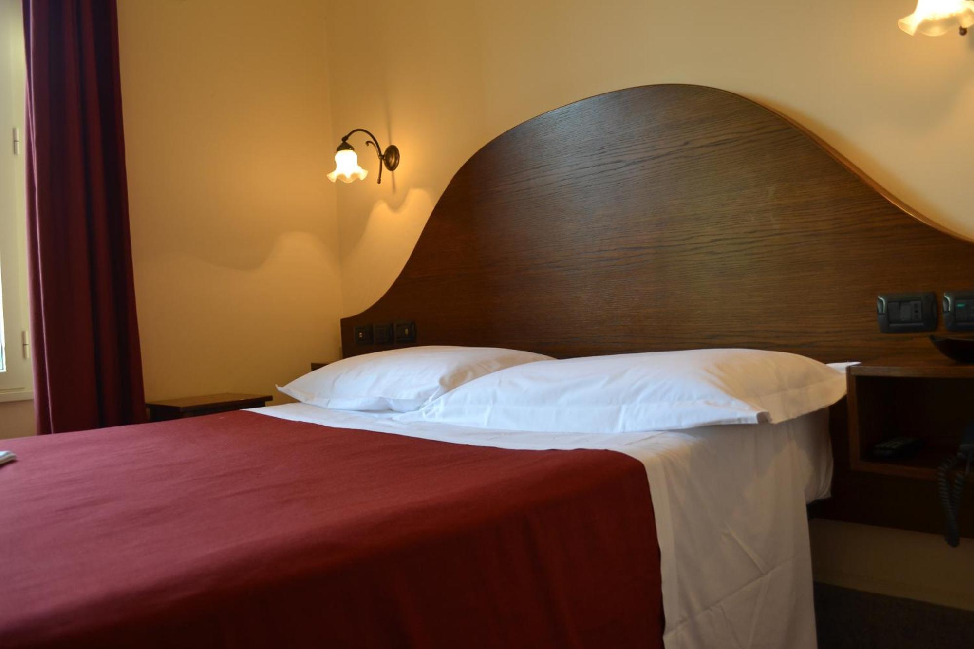 Al Sanpietrino 2* Roma