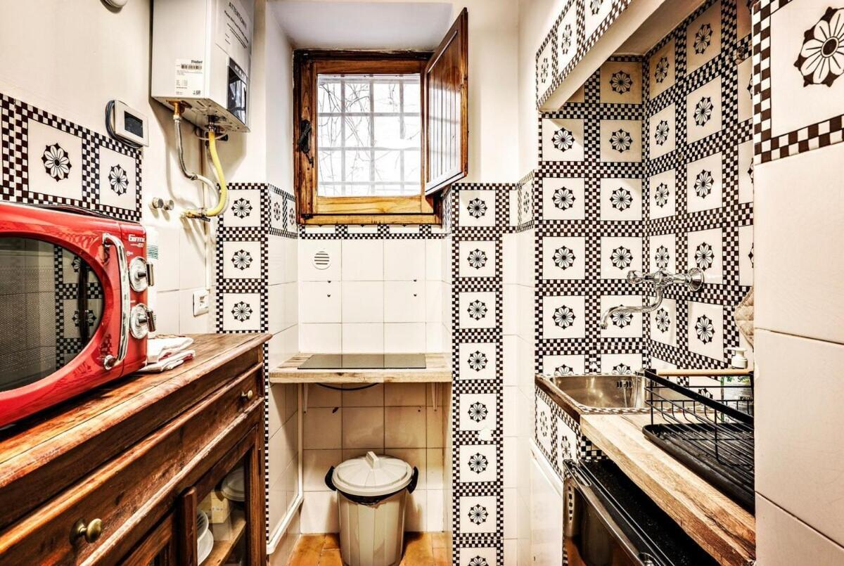 Maya Rhome Trastevere *