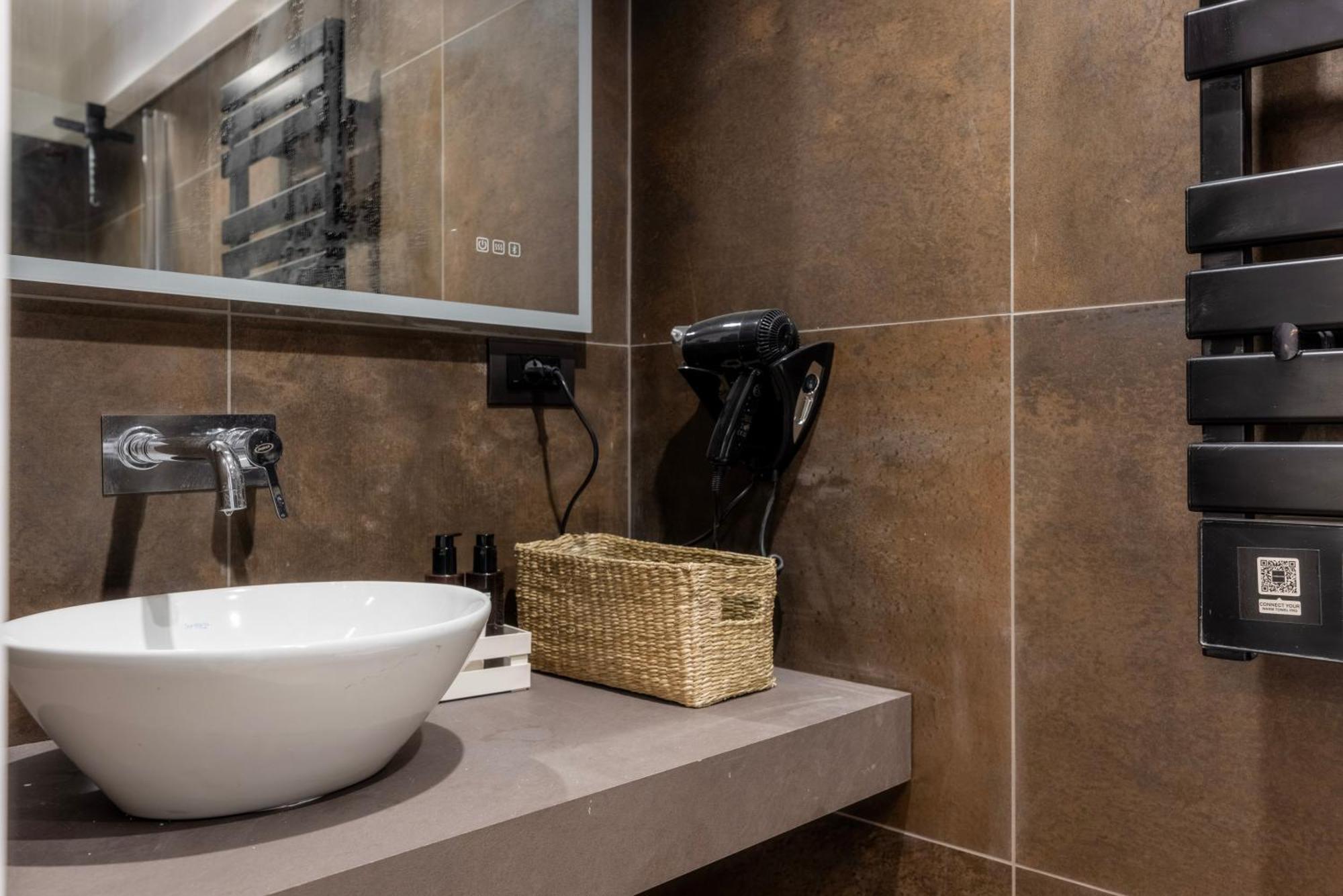 Apartamento Mauvesweetrhome 4 *