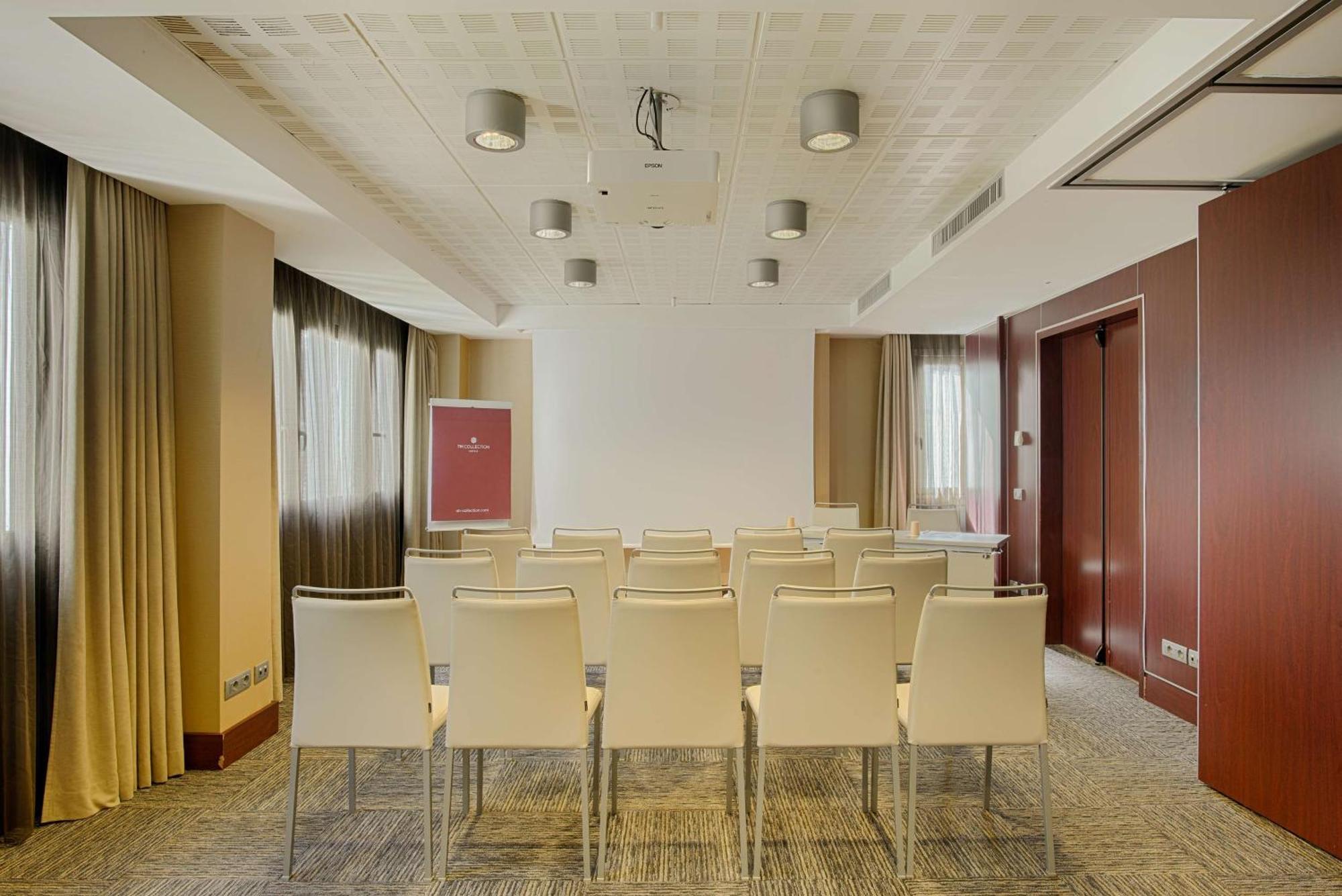 Nh Collection Centro Hotel
