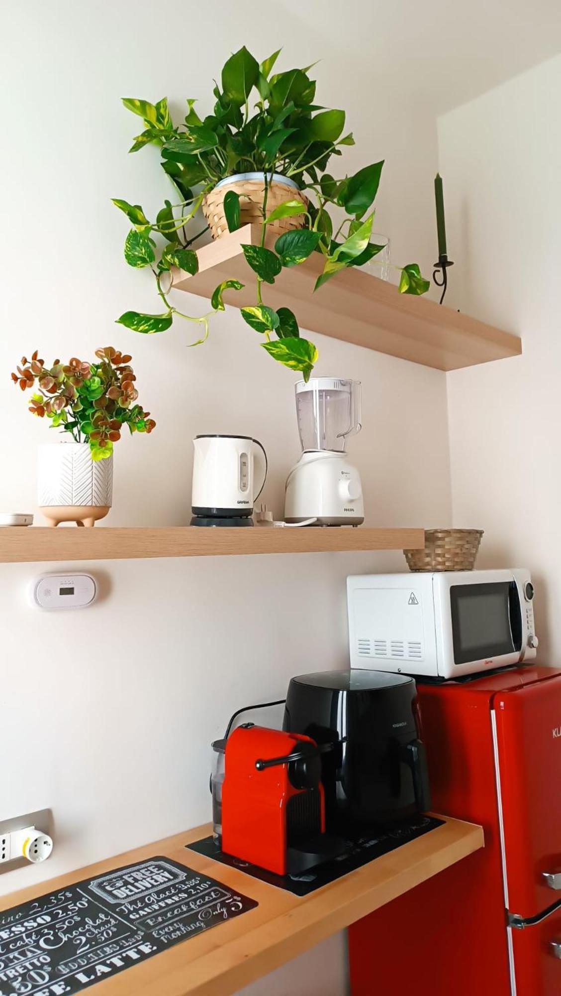 Casa Nicola- Apt In The Heart Of Leilighet