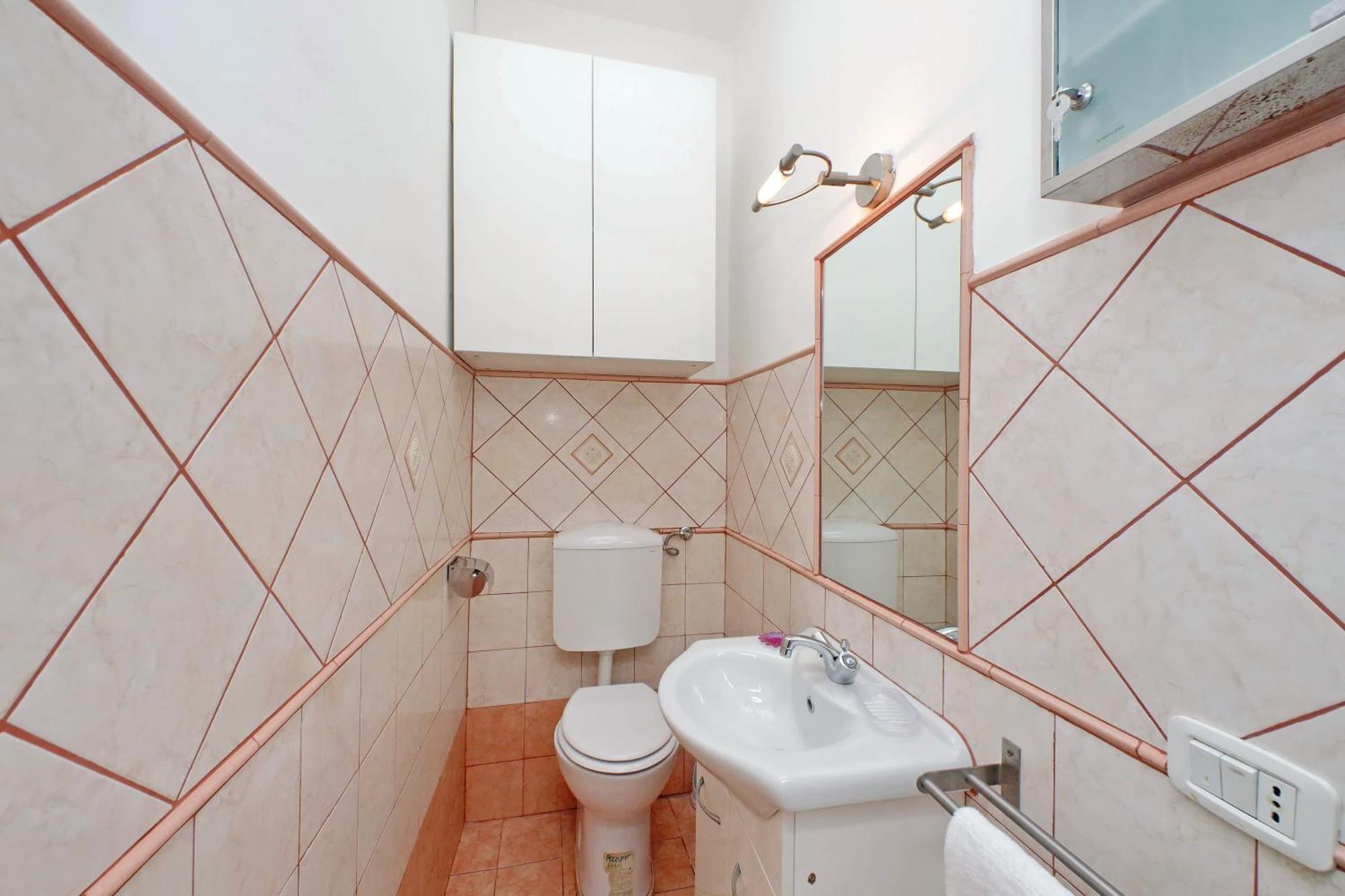Apartment Comfy For Family Next To Metro *