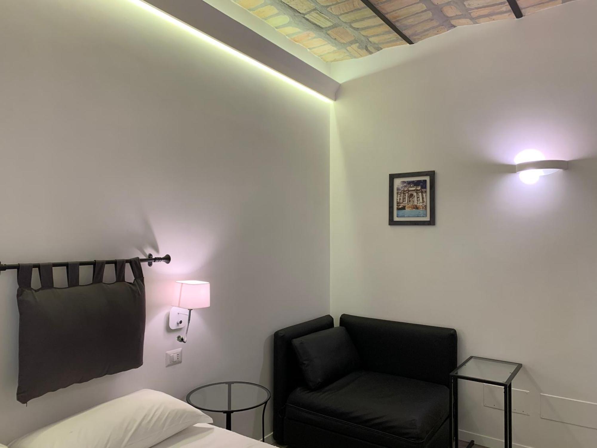 Luxury Near Colosseum Guest house