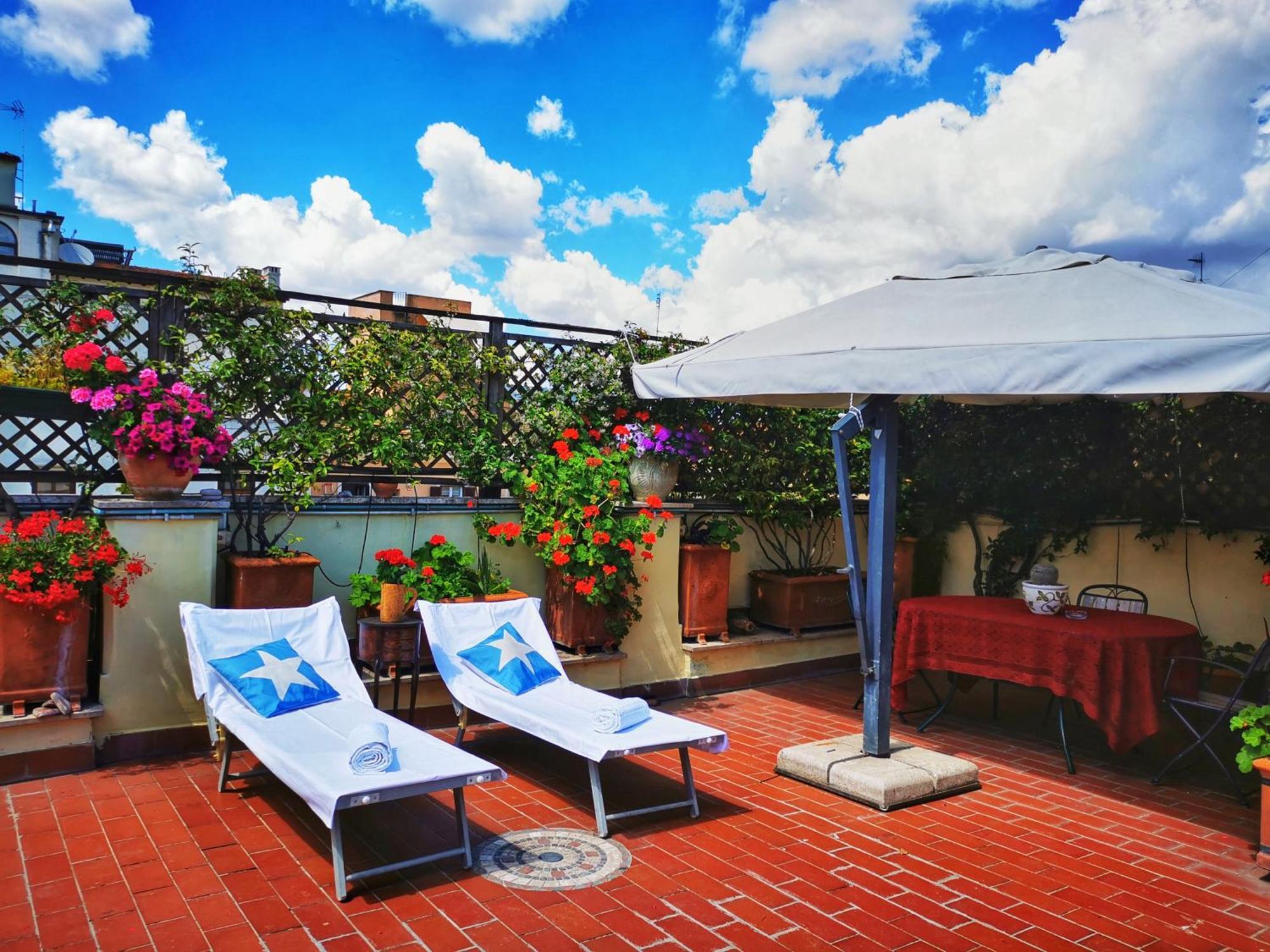 Attic Garden Gjestgiverier Roma