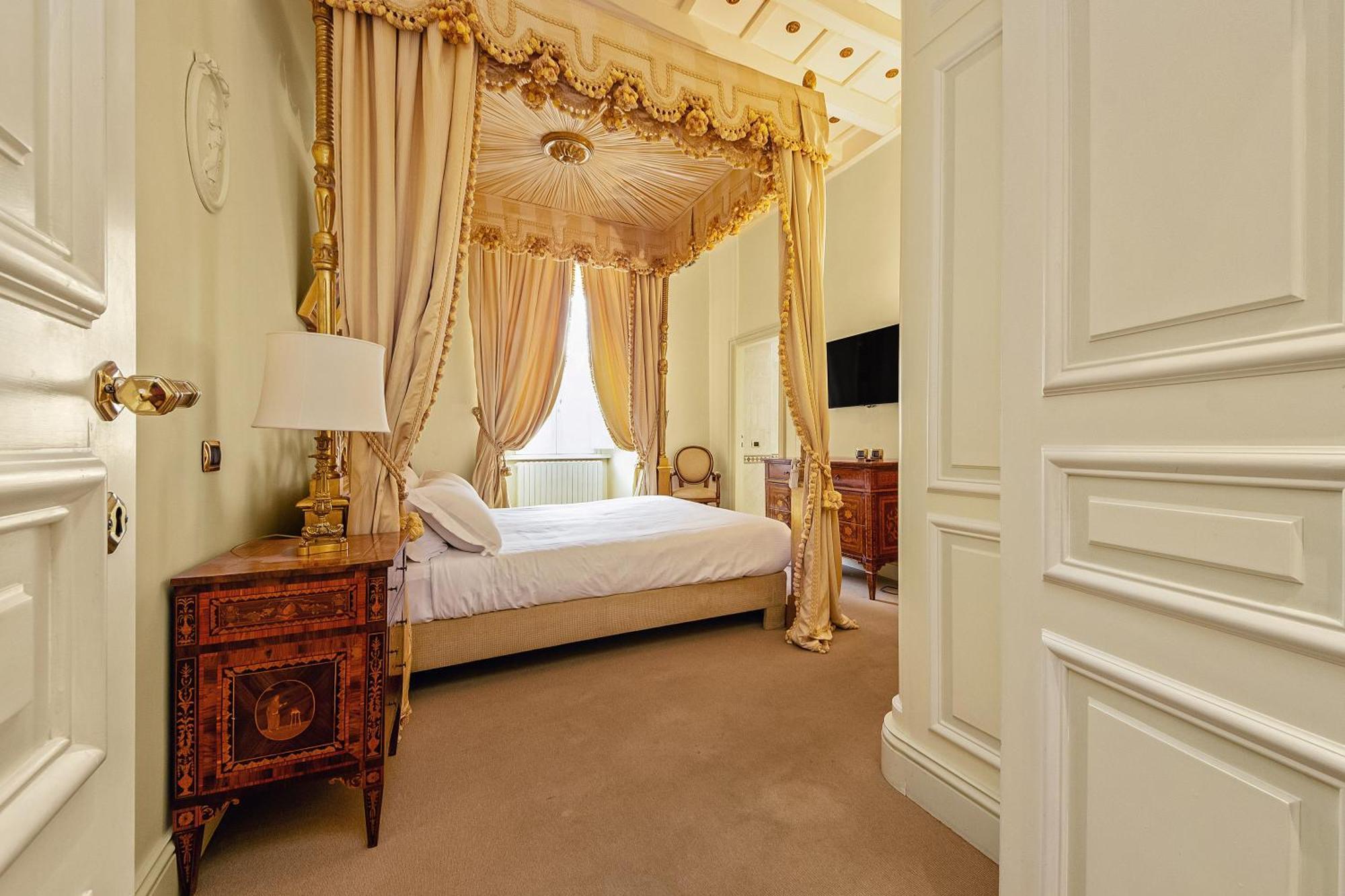 Leilighet Ych-magnifica Residenza A Campo De Fiori Roma
