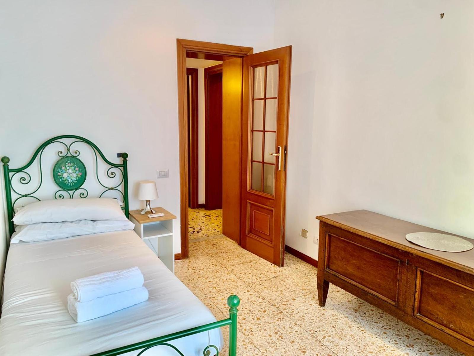 Casa Di Lella * Roma