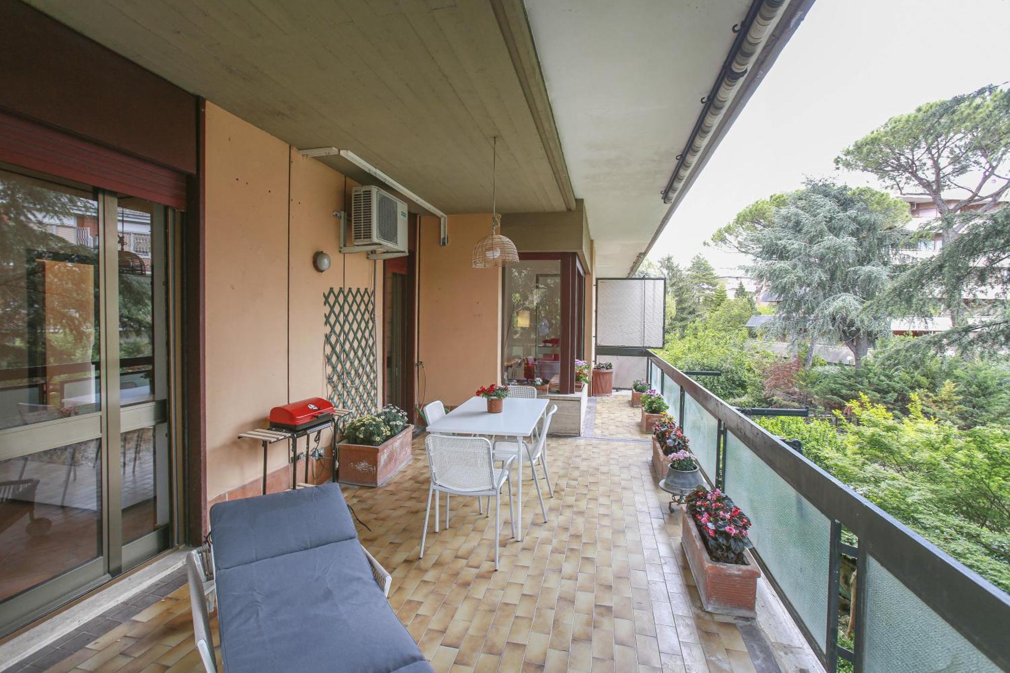La Terrazza Nel Vicino Metro Cornelia * Roma