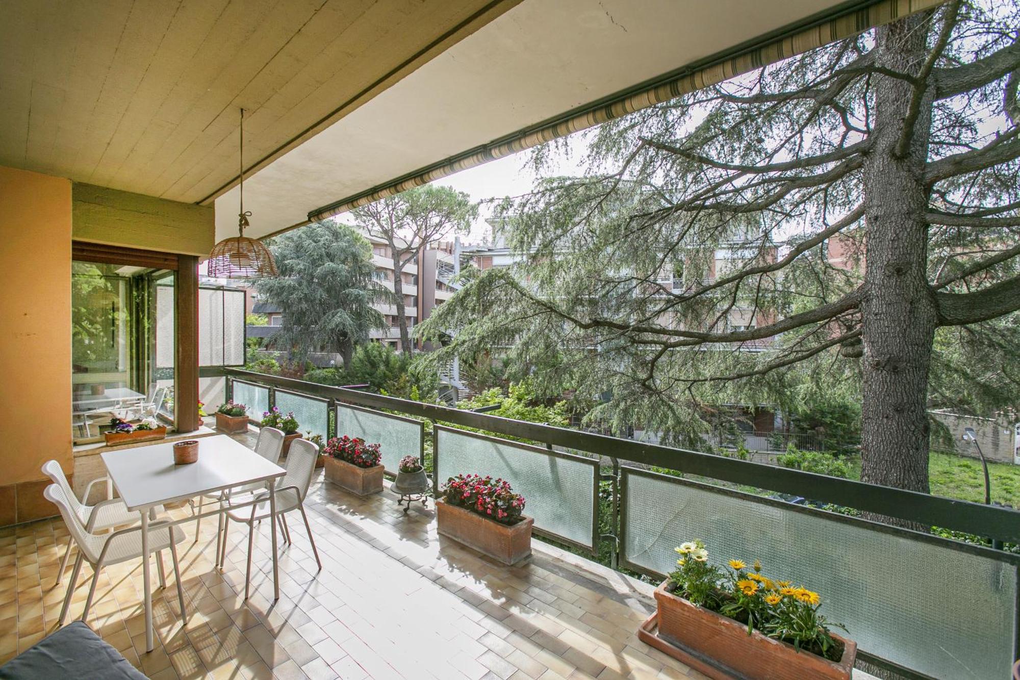 La Terrazza Nel Vicino Metro Cornelia Roma