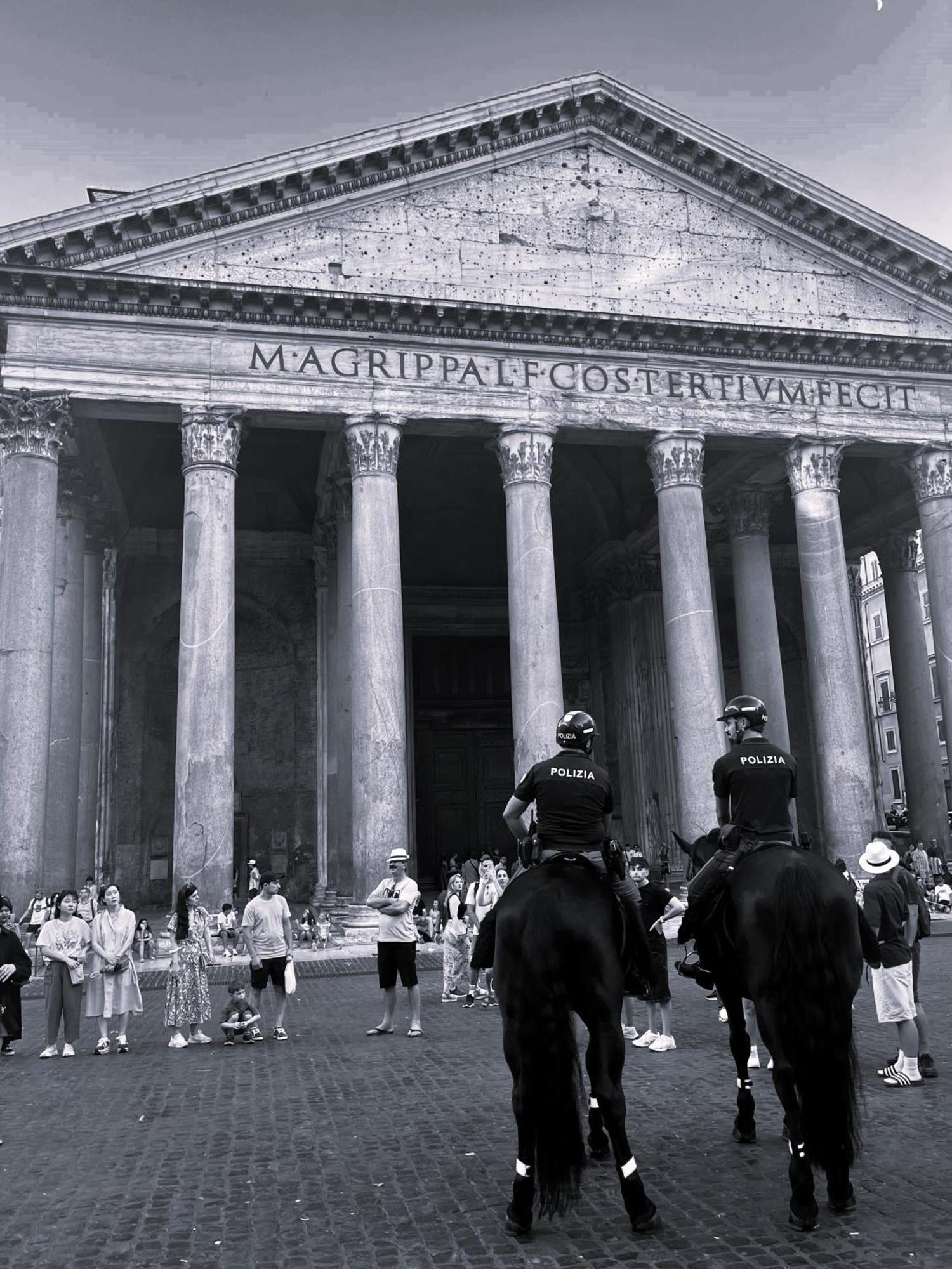 Pantheon 15 Roma