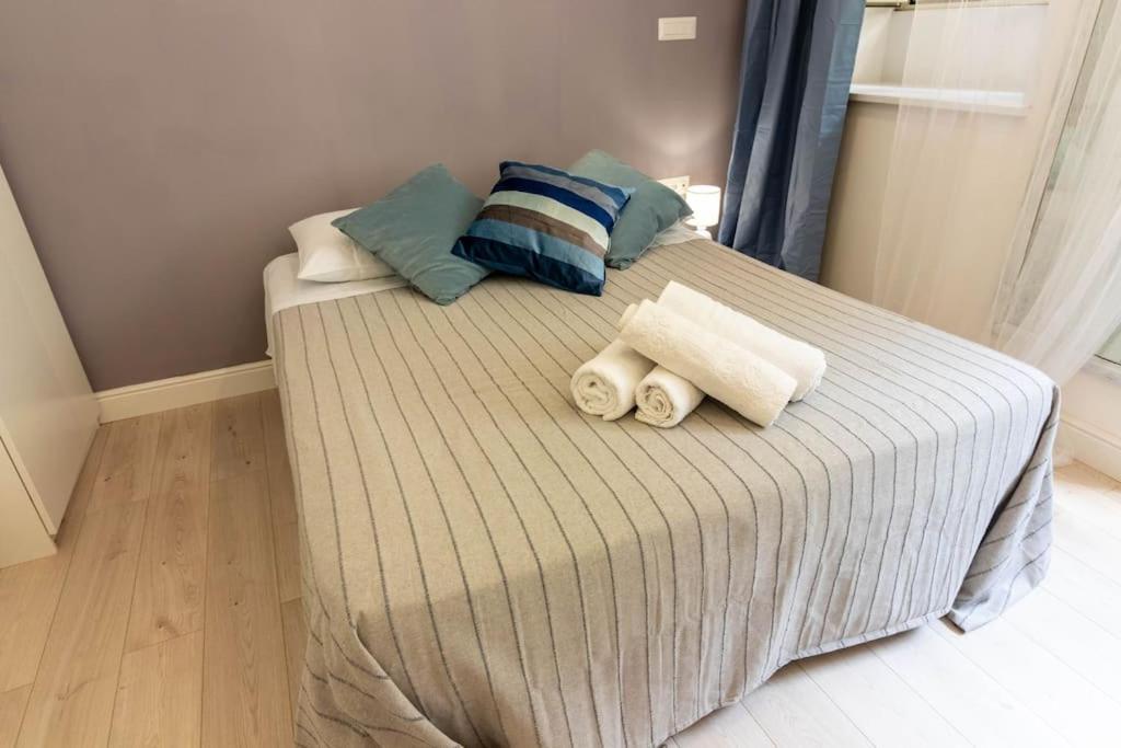 Ristrutturato A 1600mt Dal Colosseo Apartamento Roma
