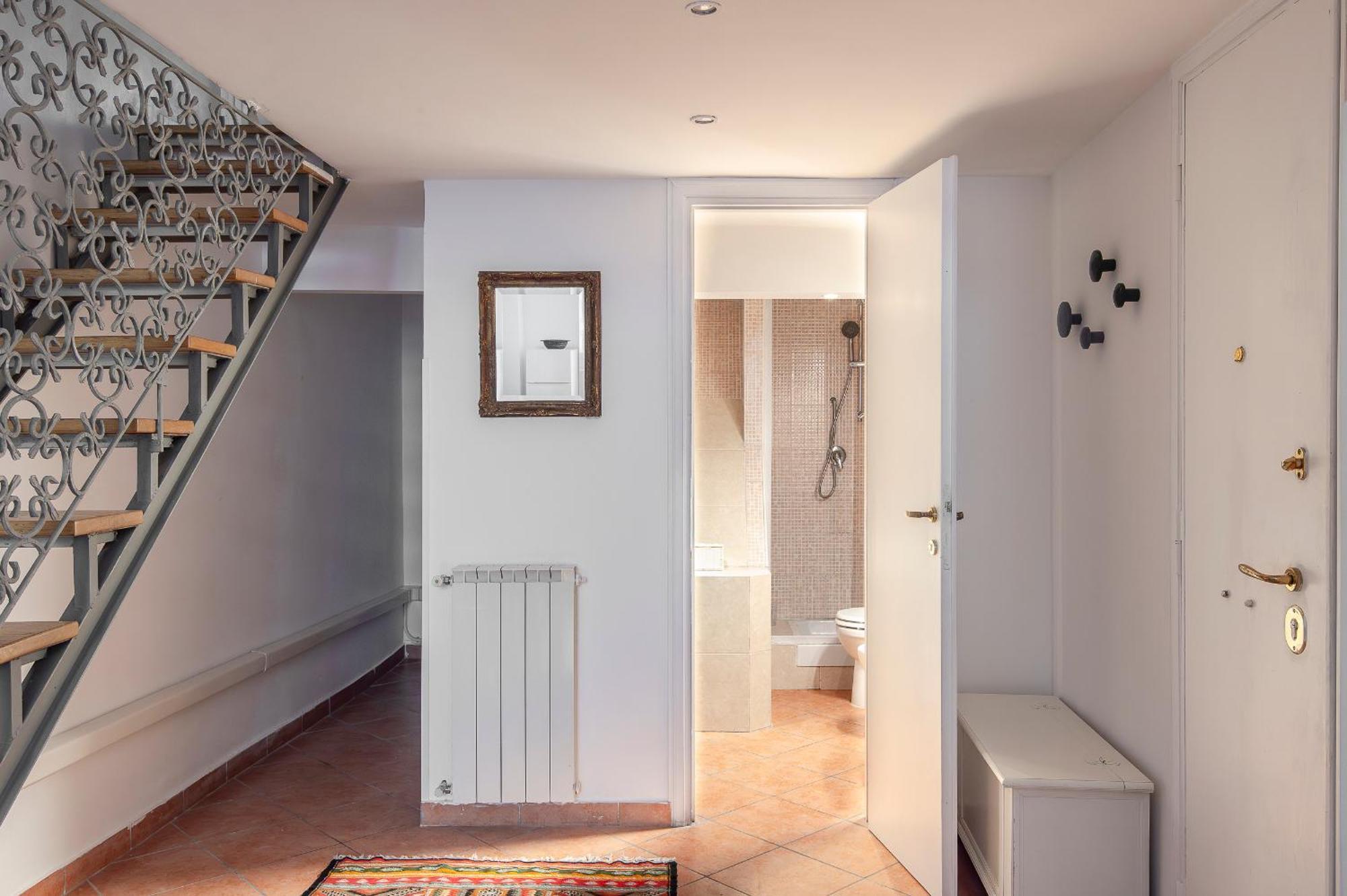 Vittorio Elegant Two Bedroom * Roma