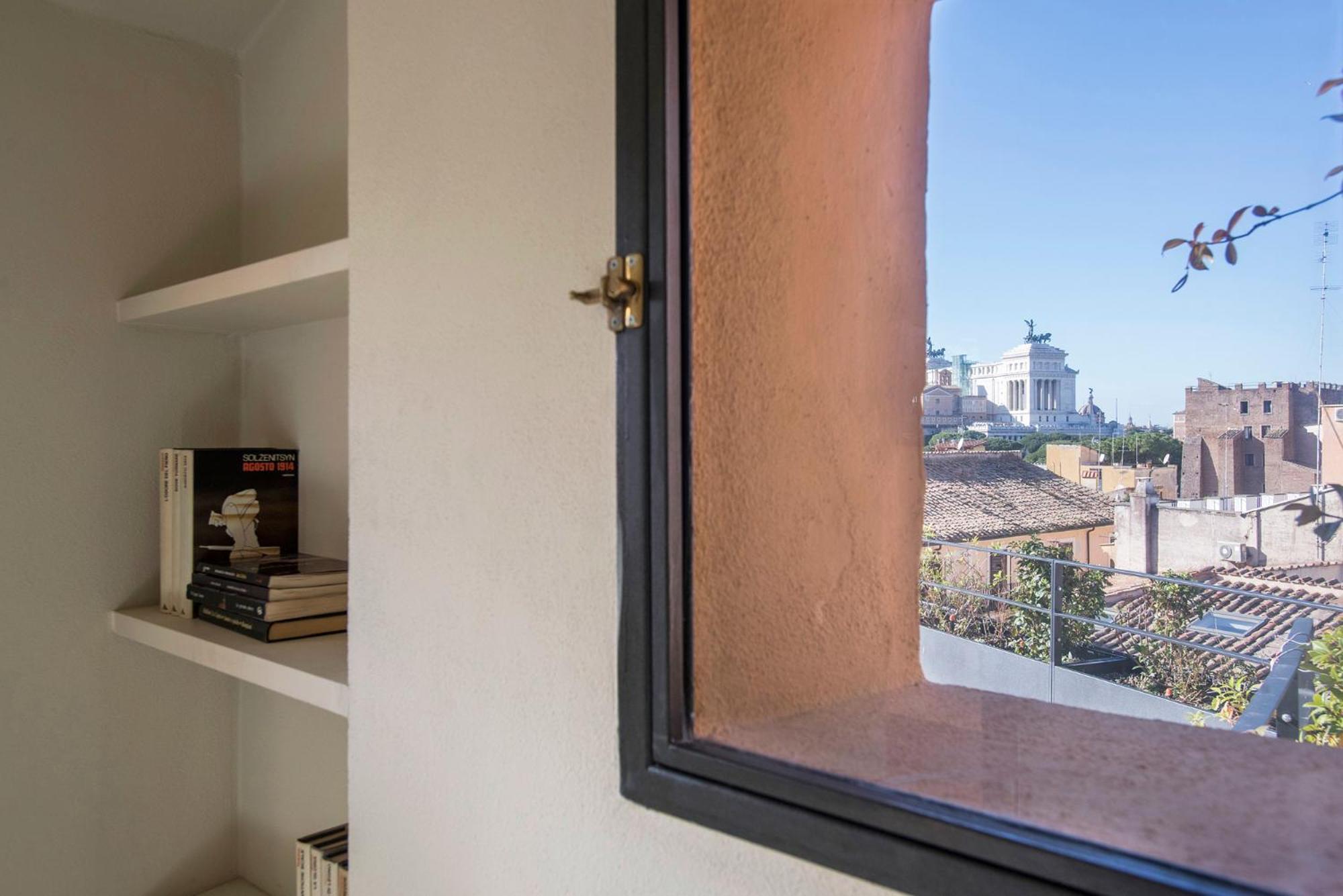 Colosseo Esclusivo Attico Con Terrazze Private Appartamento