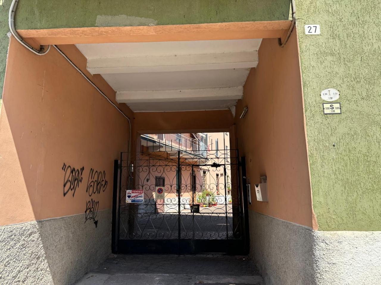 Ponte Lambro Apartment Rome