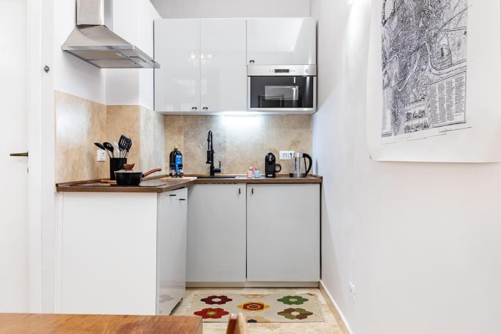 Apartment Bottega Augustea Duplex In Monti *