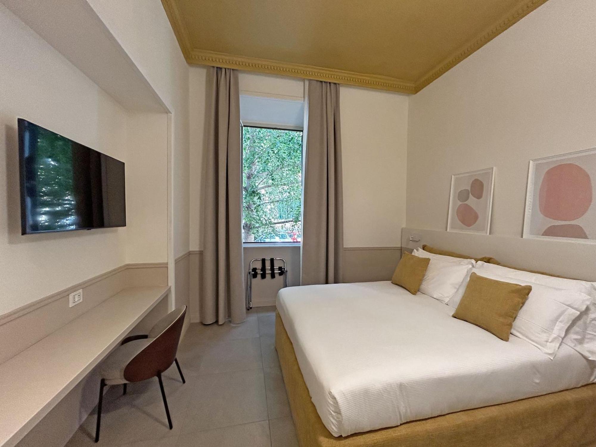 Astom * Roma