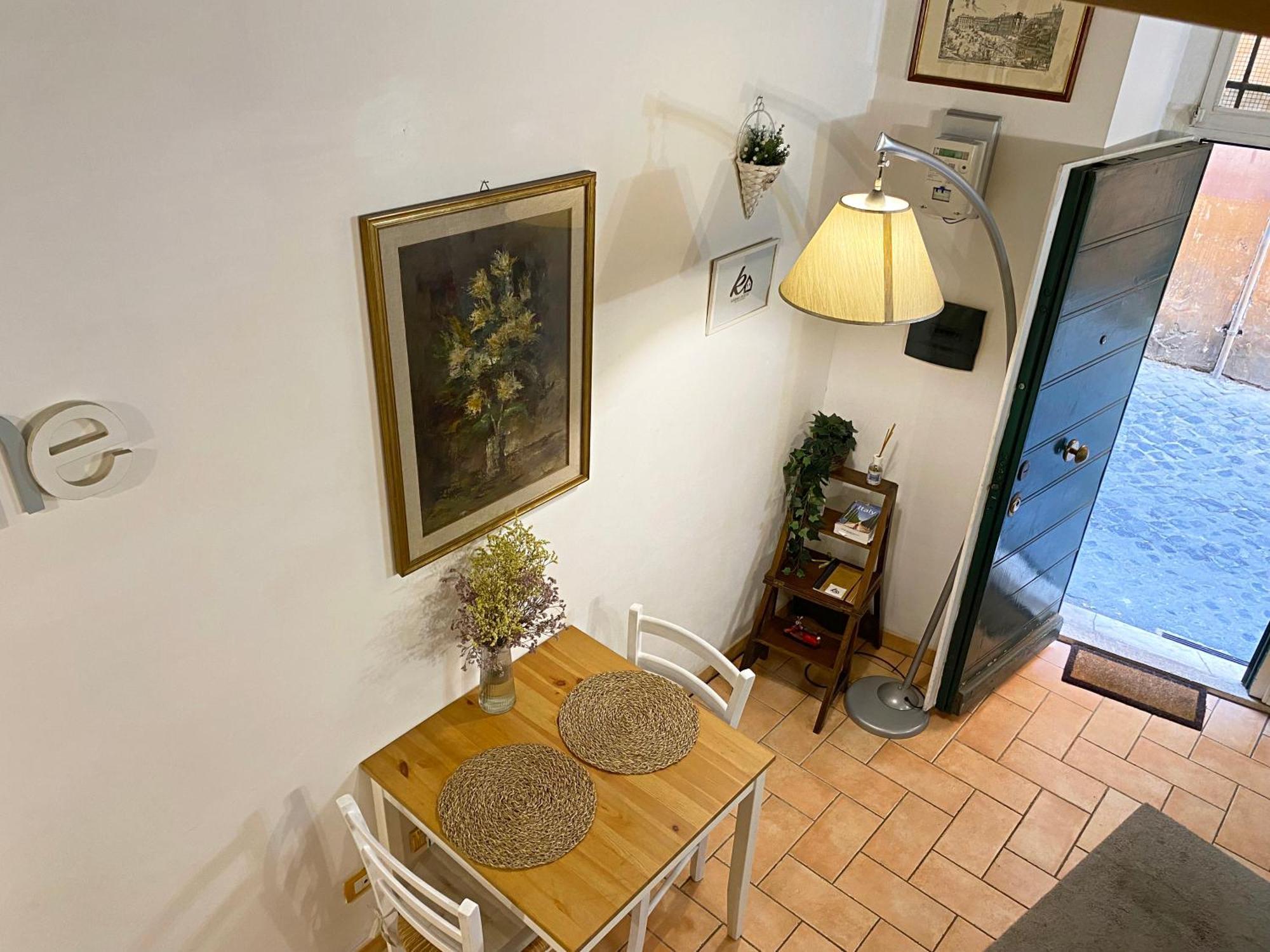 Karma House Deluxe Navona