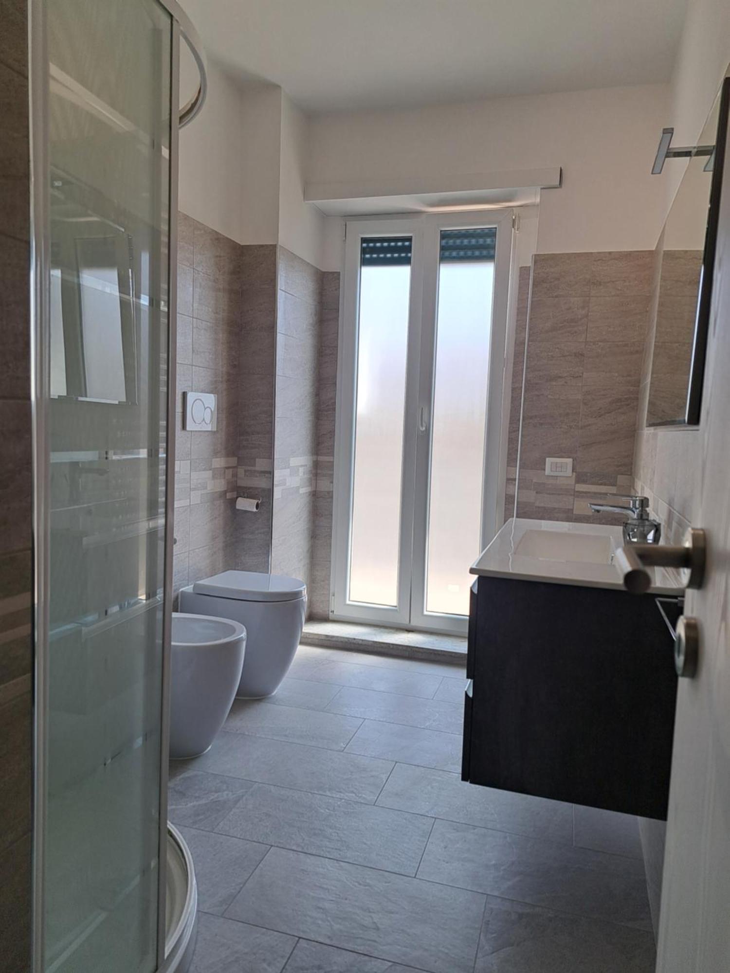 Le Tue Vacanze A -2 Bathrooms Near Trastevere Roma