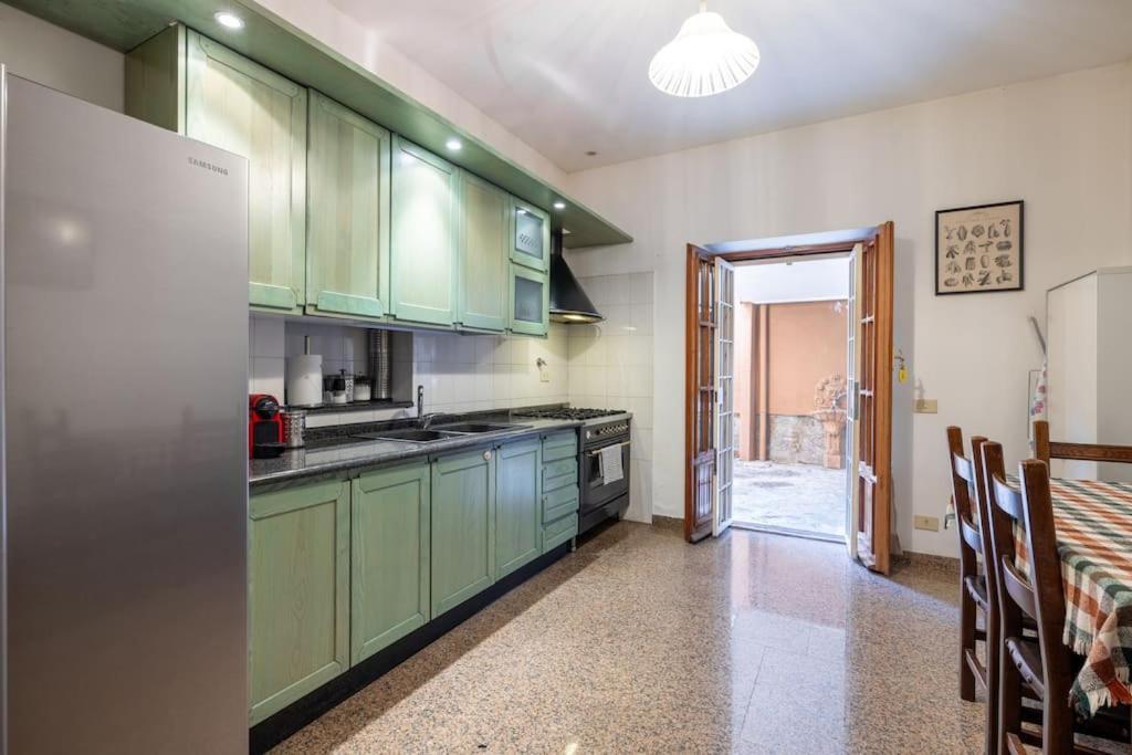 Villa Residenza Latina -charme & Relax Roma