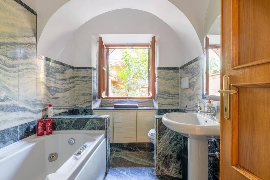 Residenza Latina -charme & Relax