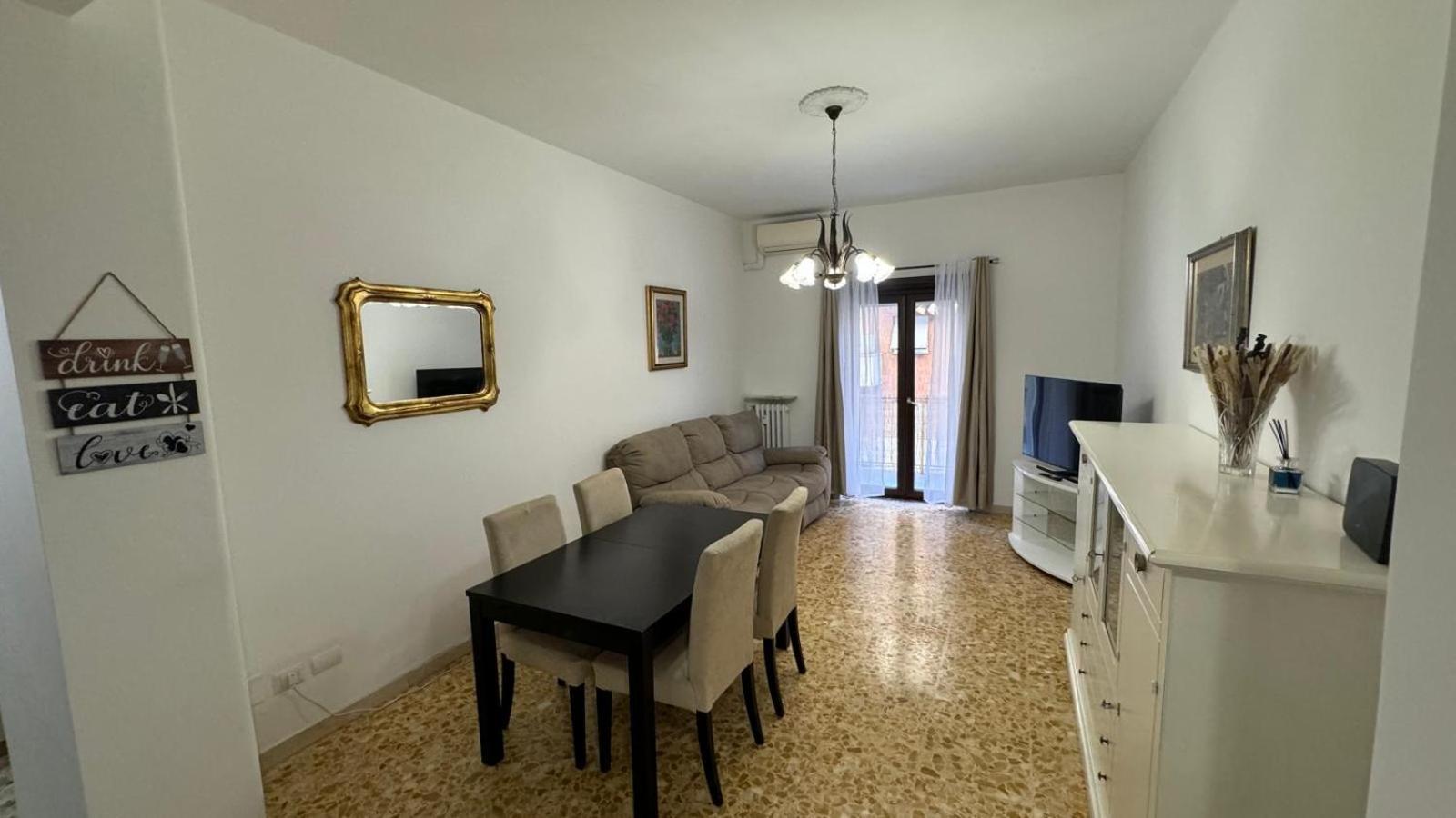 Marconi House Apartamento *