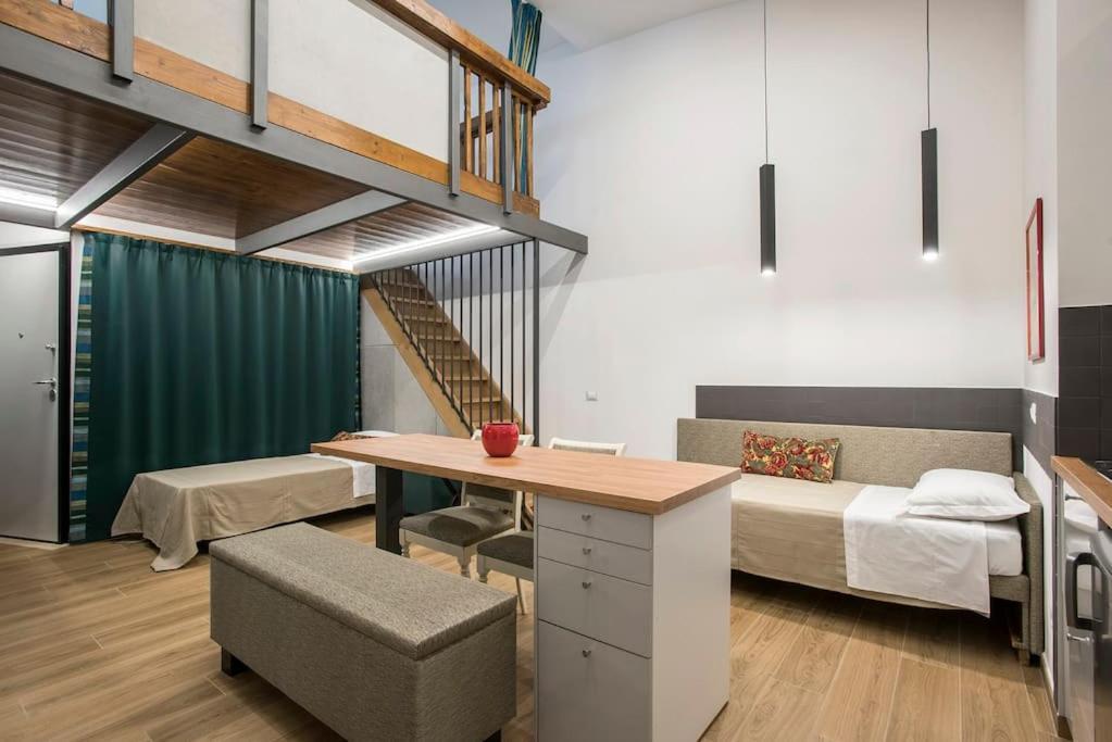 Tibi Apartamento *