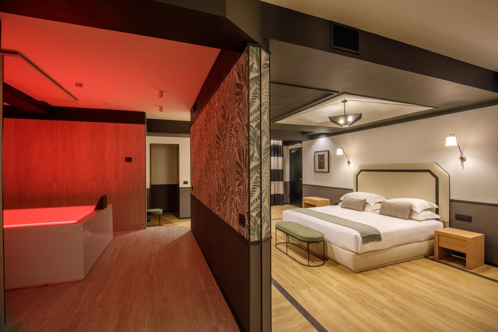 Domidea Hotel