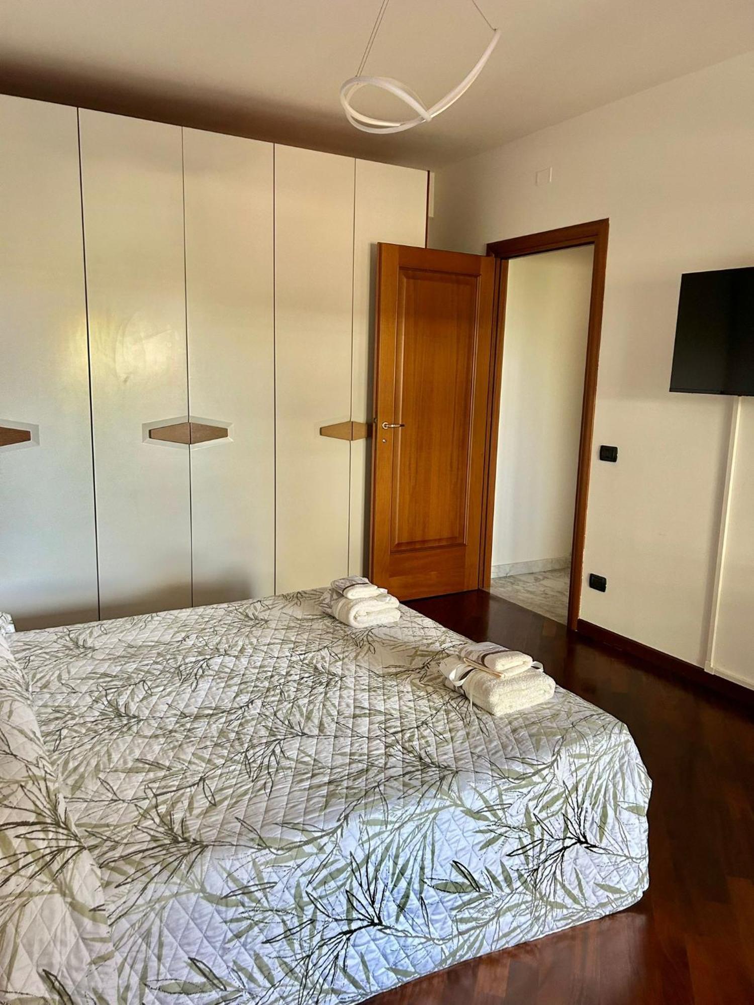 Apartamento Eur Con Piscina Esterna Roma