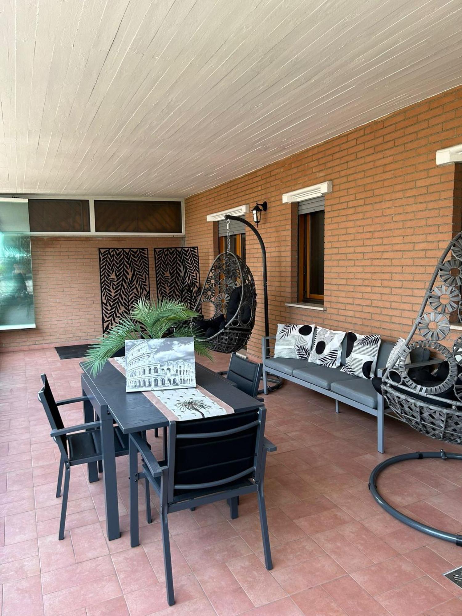 Eur Con Piscina Esterna Apartamento Roma